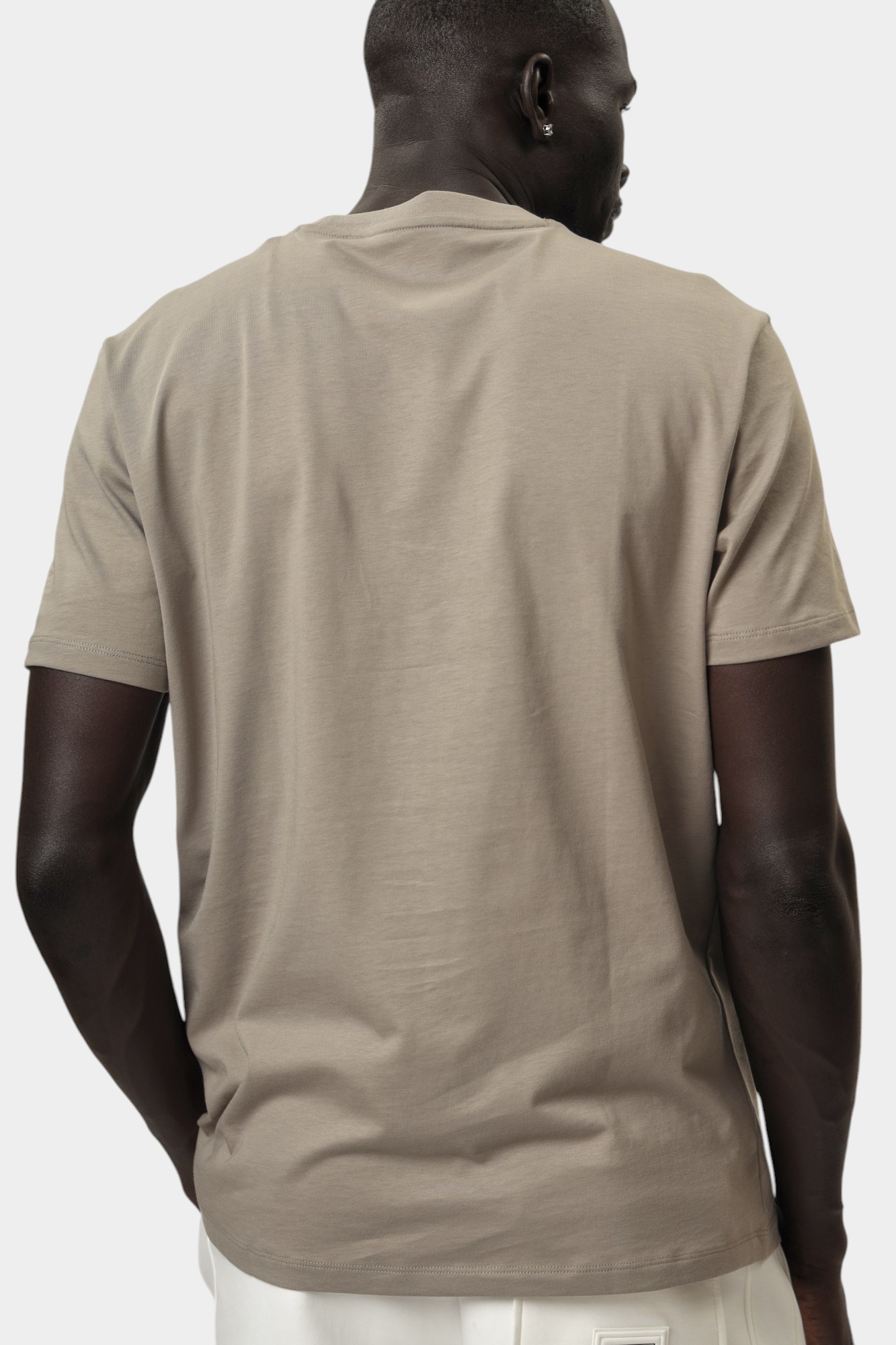XM000546_AF10361 Футболка Armani Exchange Коричневый
