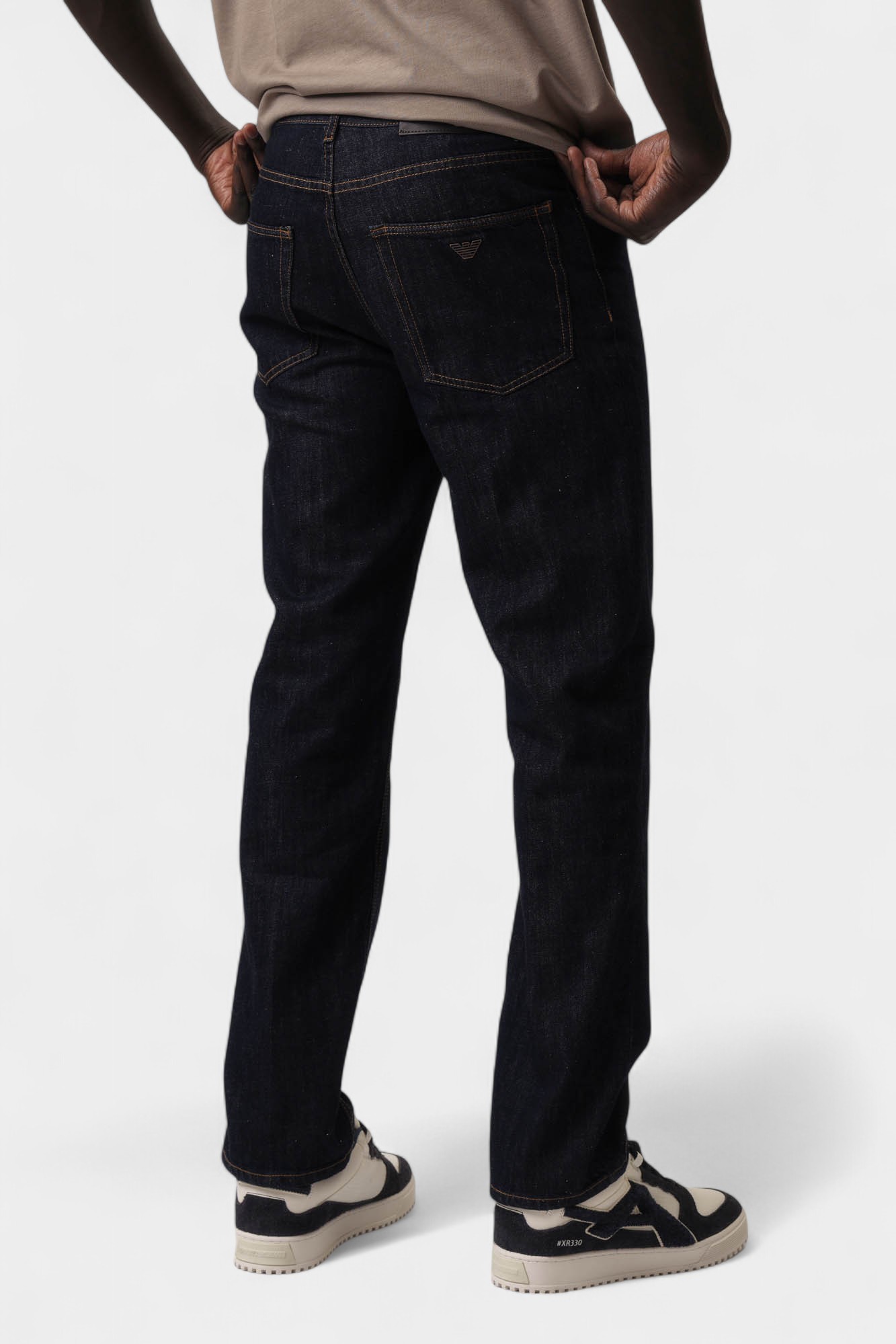 EM000763_AF13435 Брюки джинсовые Emporio Armani Синий