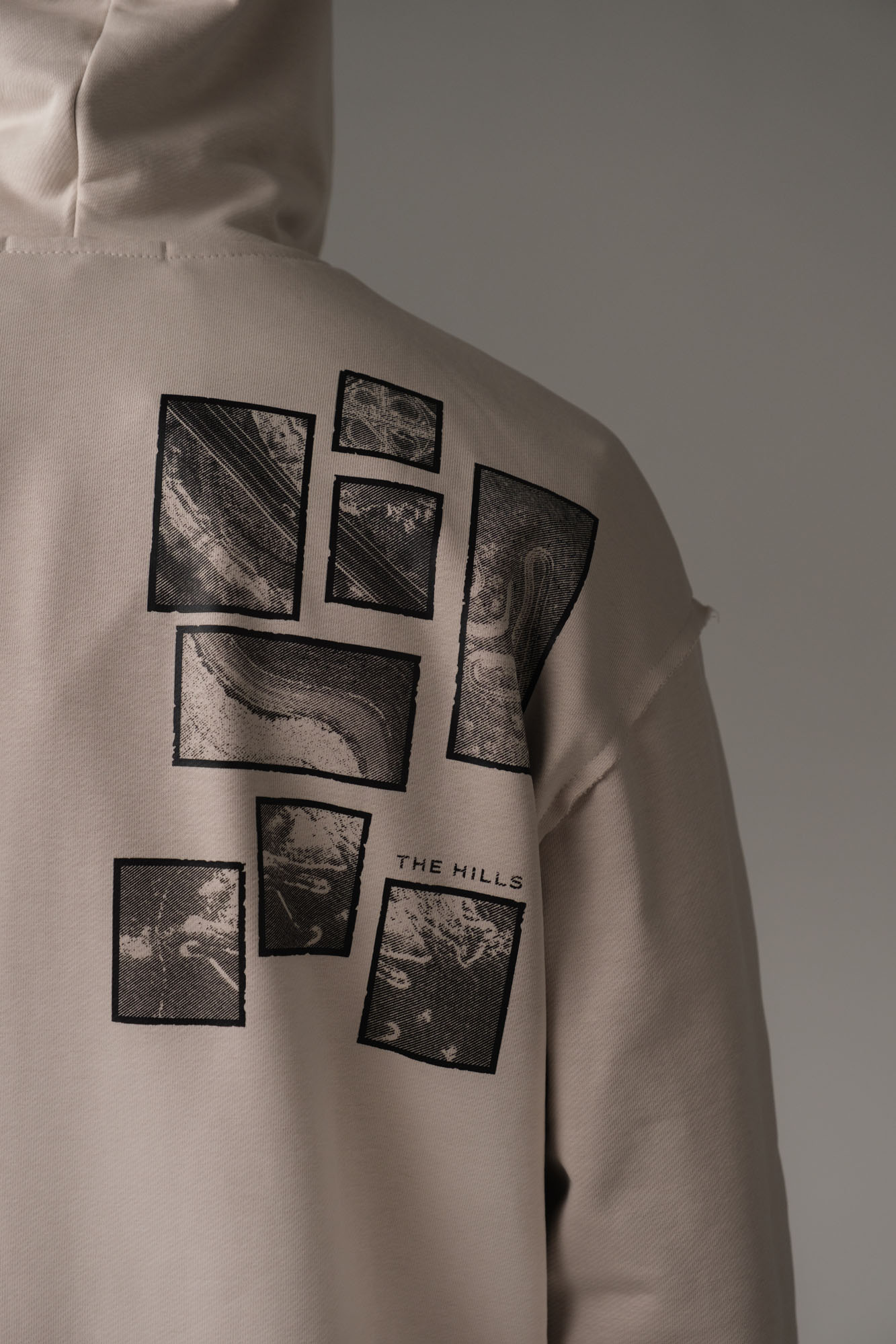 M-251-P-20-0062 Тректоп The Hills Бежевый