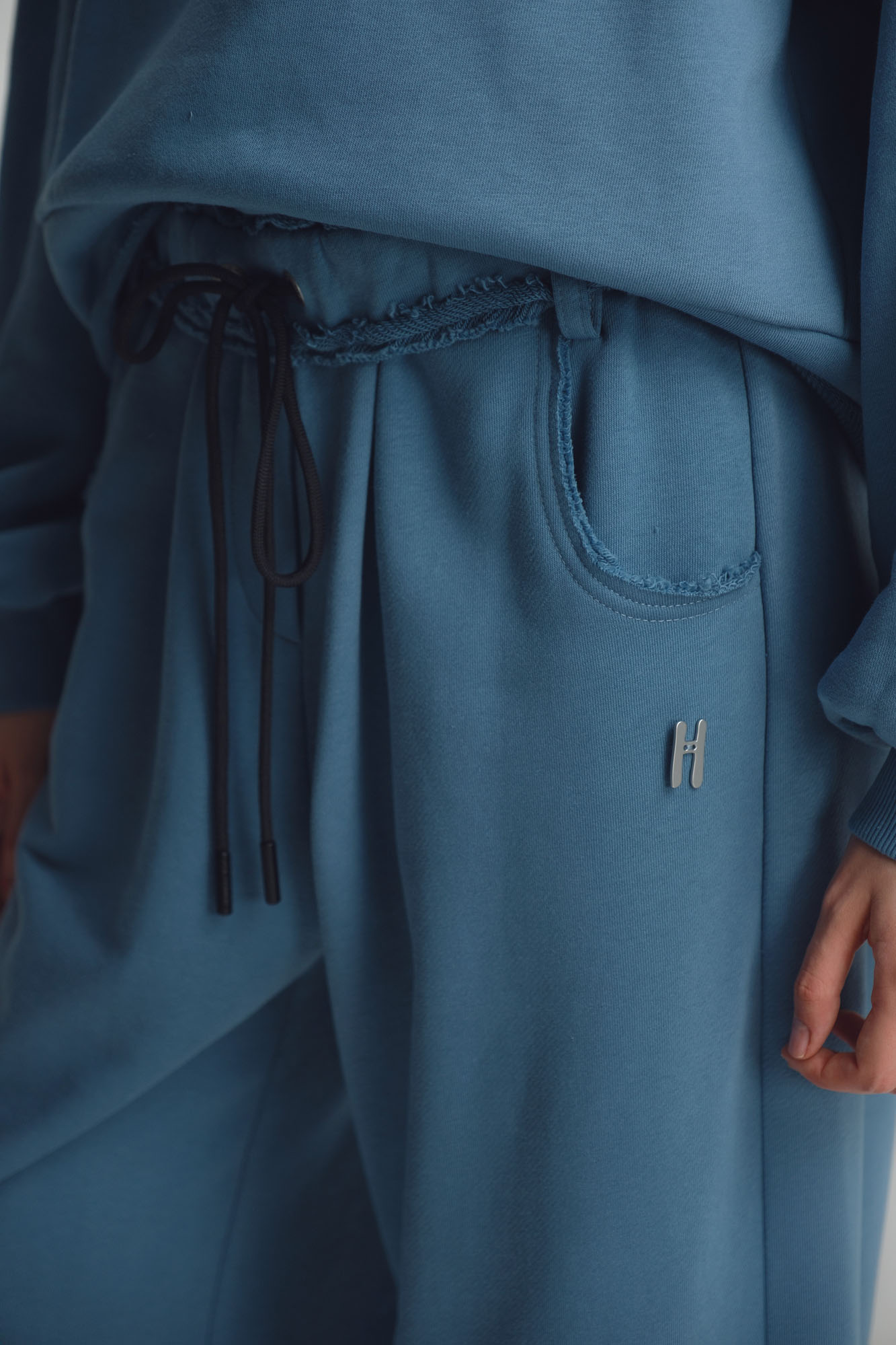 W-252-THT-20-0102 брюки спортивные the hills 