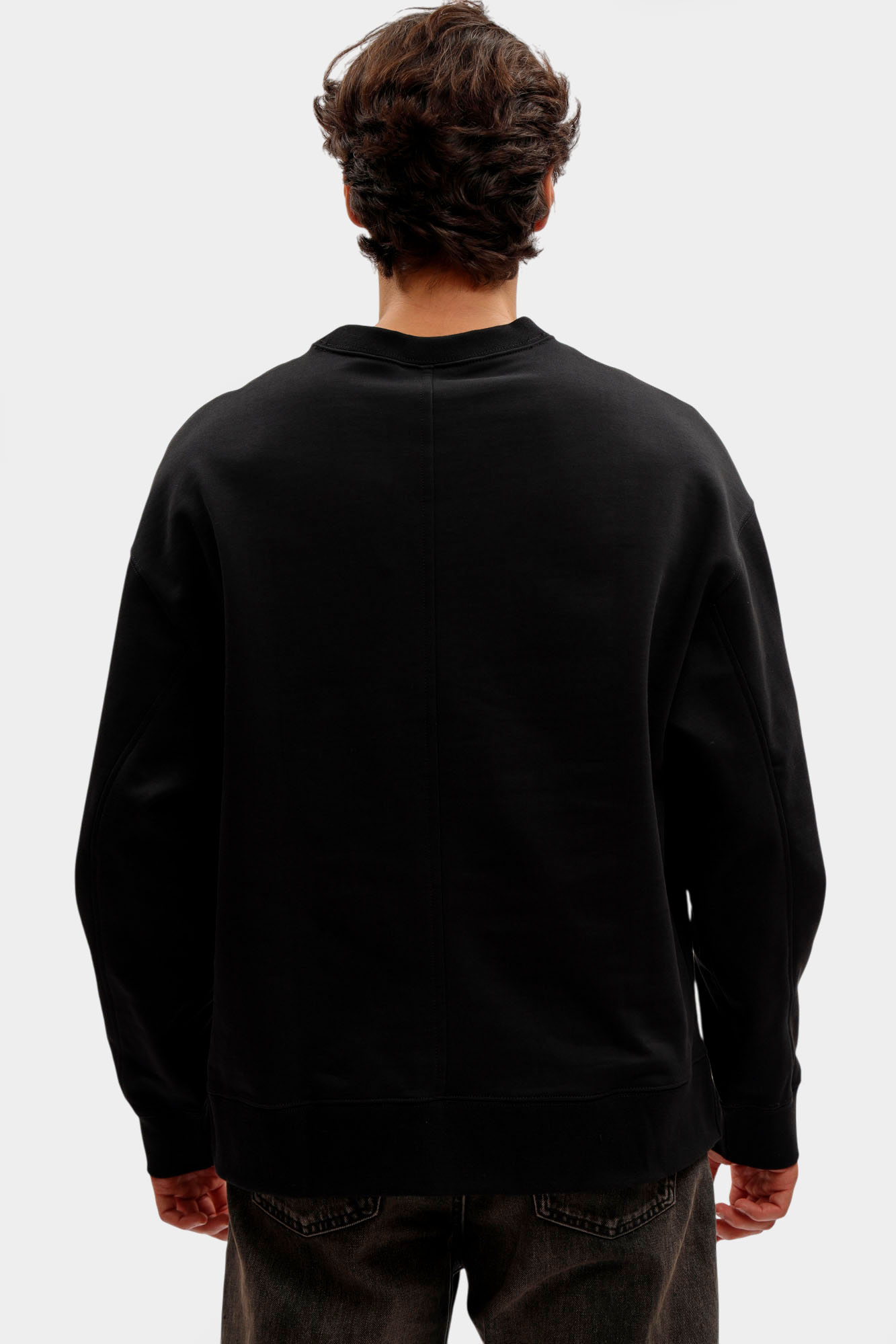 LV04RD206G Свитшоты Calvin Klein Jeans Черный