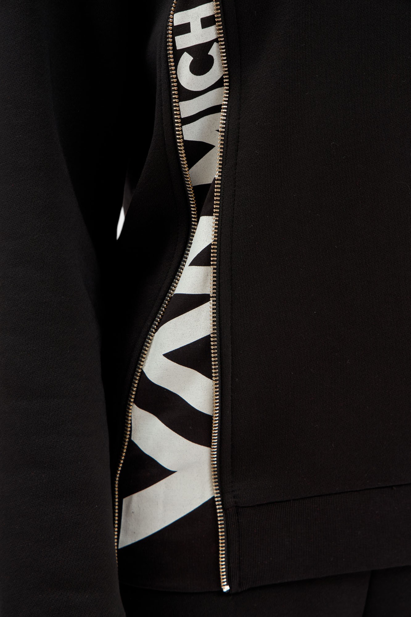 VW-FAT-20-518 свитшот van mich 