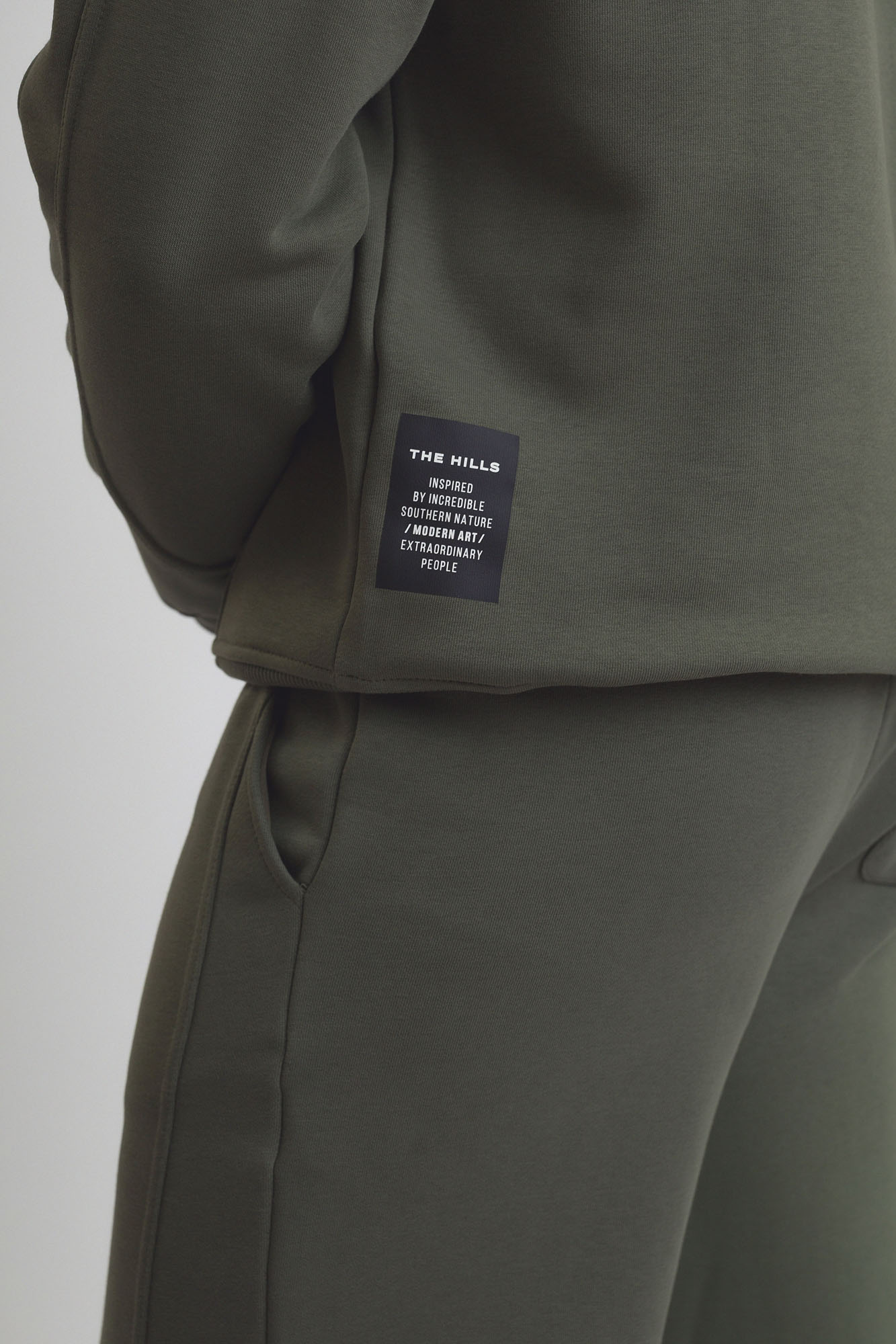 M-252-P-20-0601 Худи The Hills Хаки