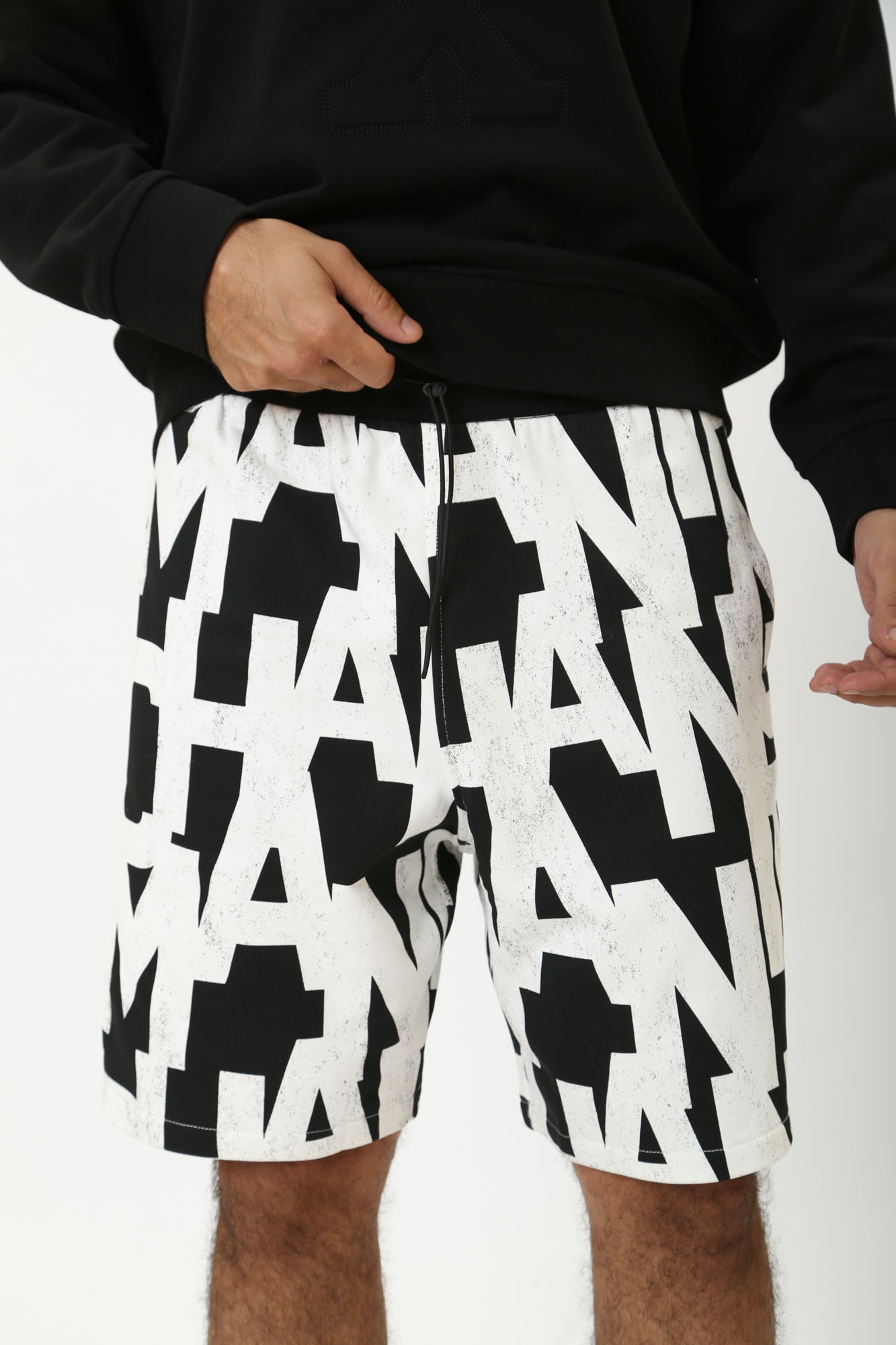 6DZSLB_ZJ4XZ_52AN Шорты трикотажные Armani Exchange Черный