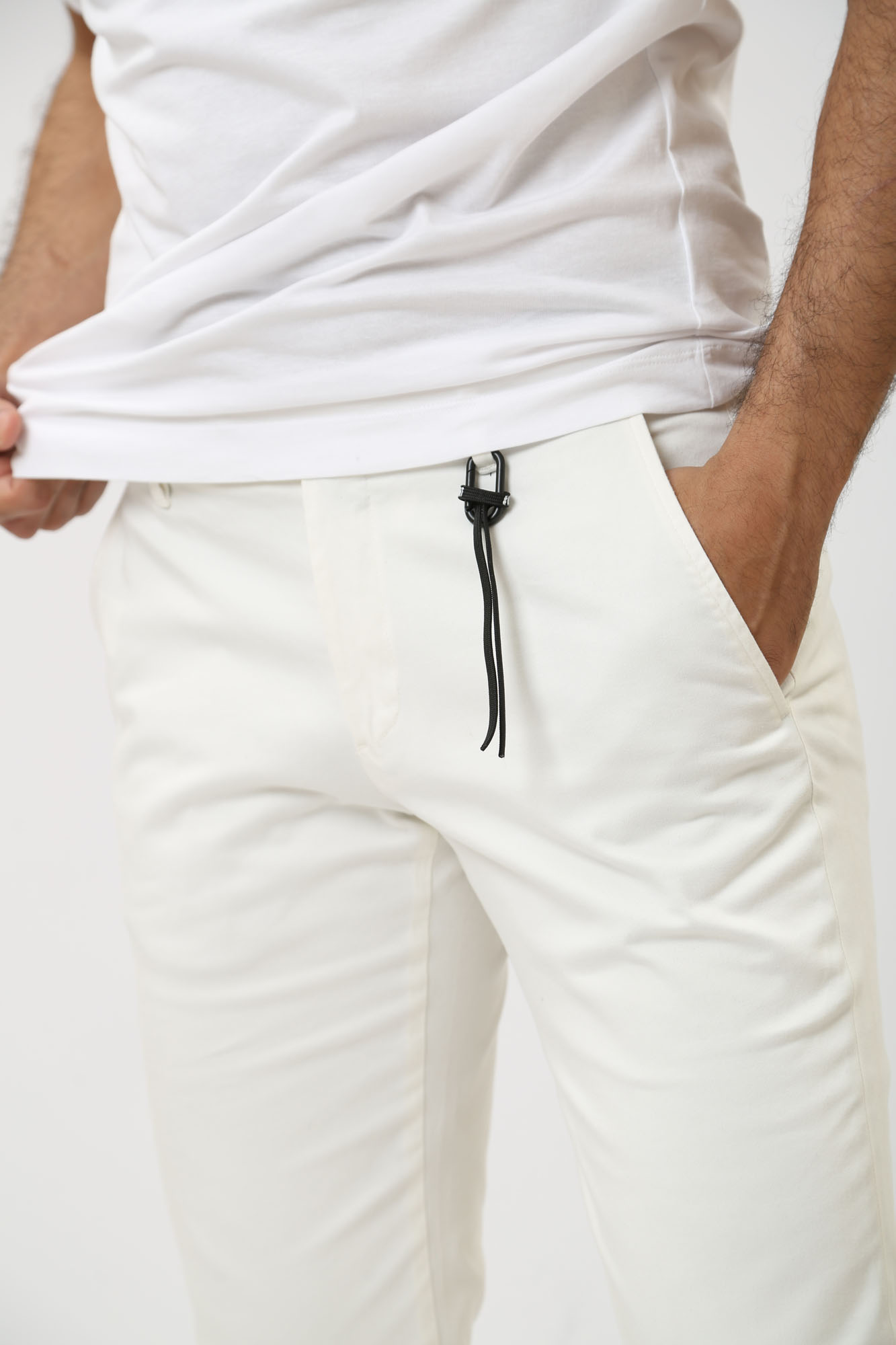 30039474_10016869 Брюки Strellson Белый