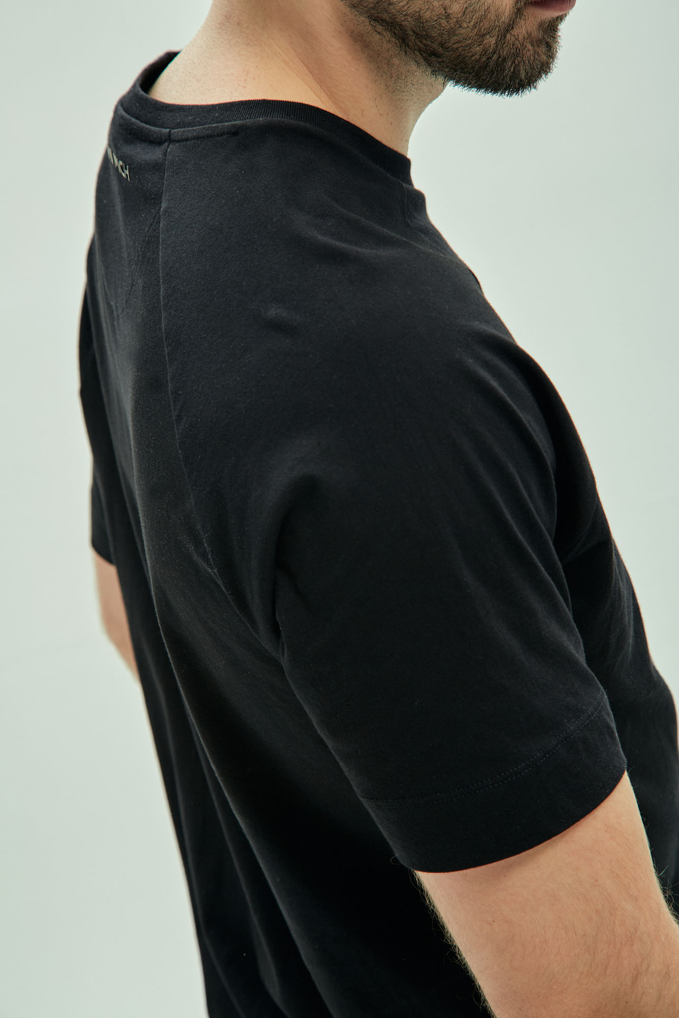 VM-ERK-22-057 Футболка Van Mich Черный