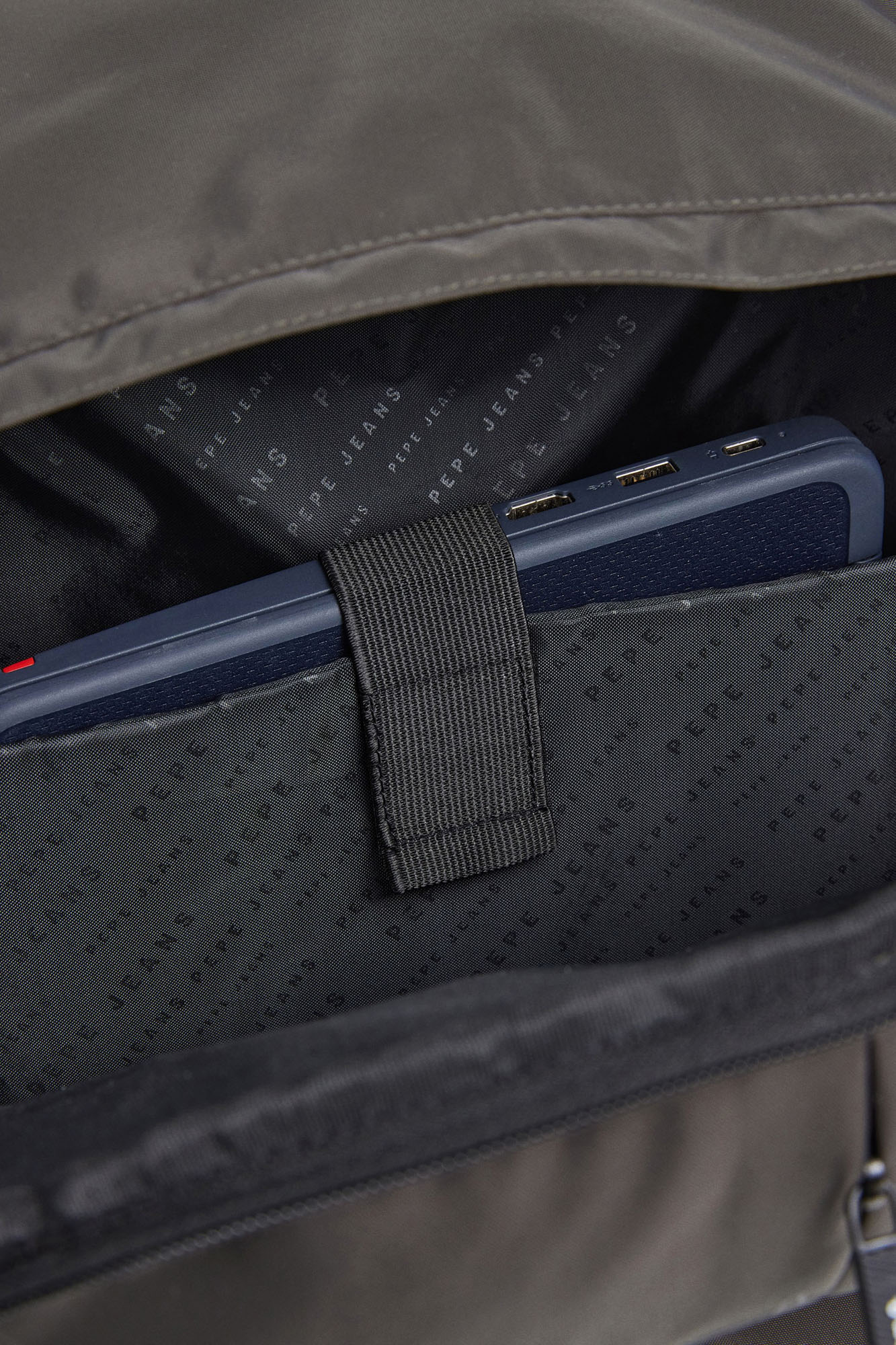 PM0300001 Рюкзак Pepe Jeans Капучино