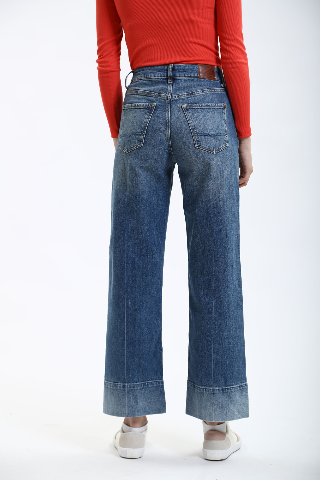 PL204611 джинсы loose st jeans uhw fade  pepe jeans 