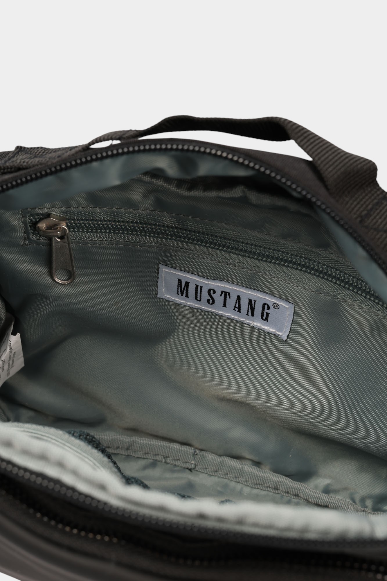 45.1194 Сумка Mustang Черный