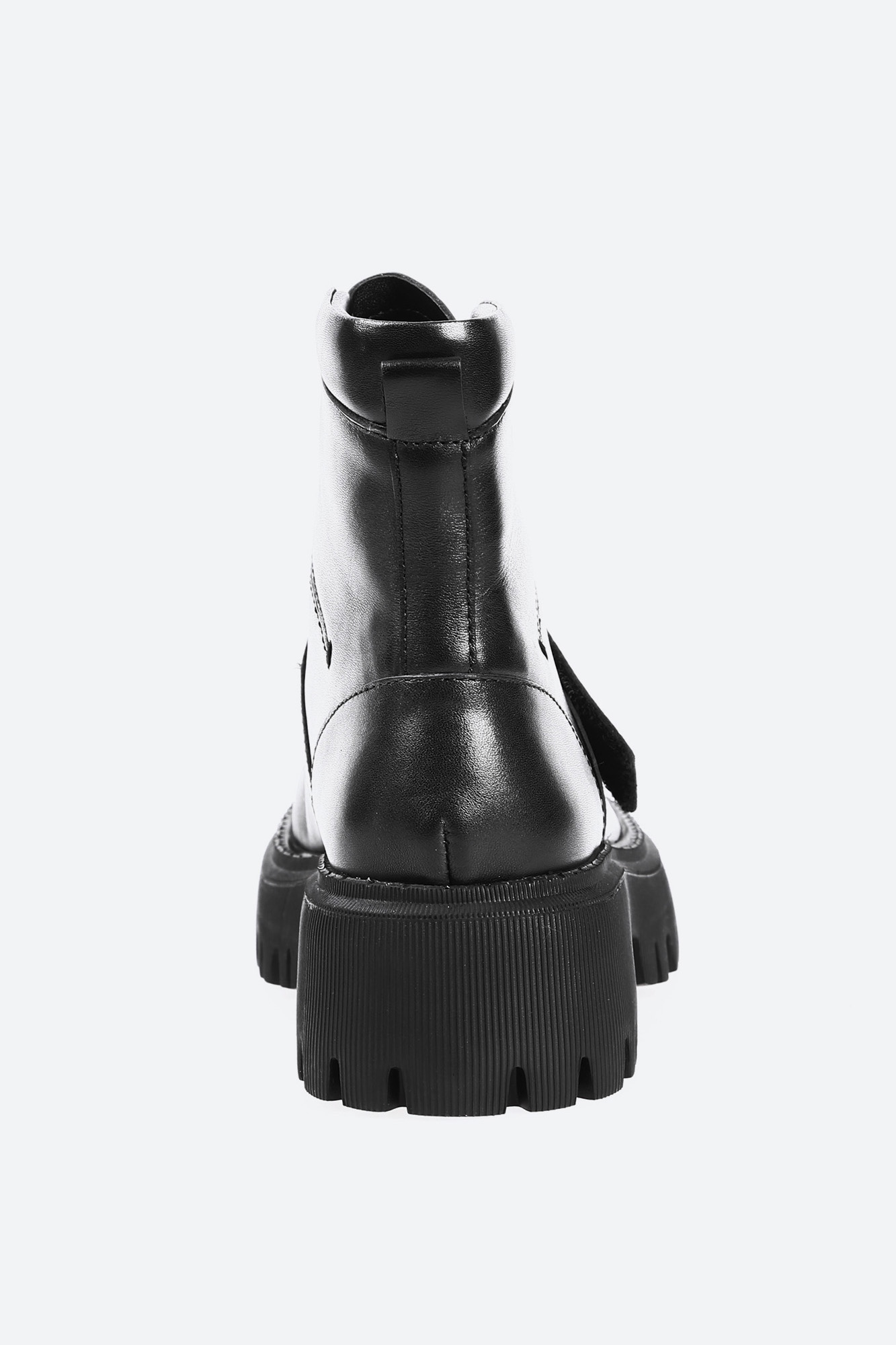 8-W3530B-5C07 Ботинки Graciana Черный