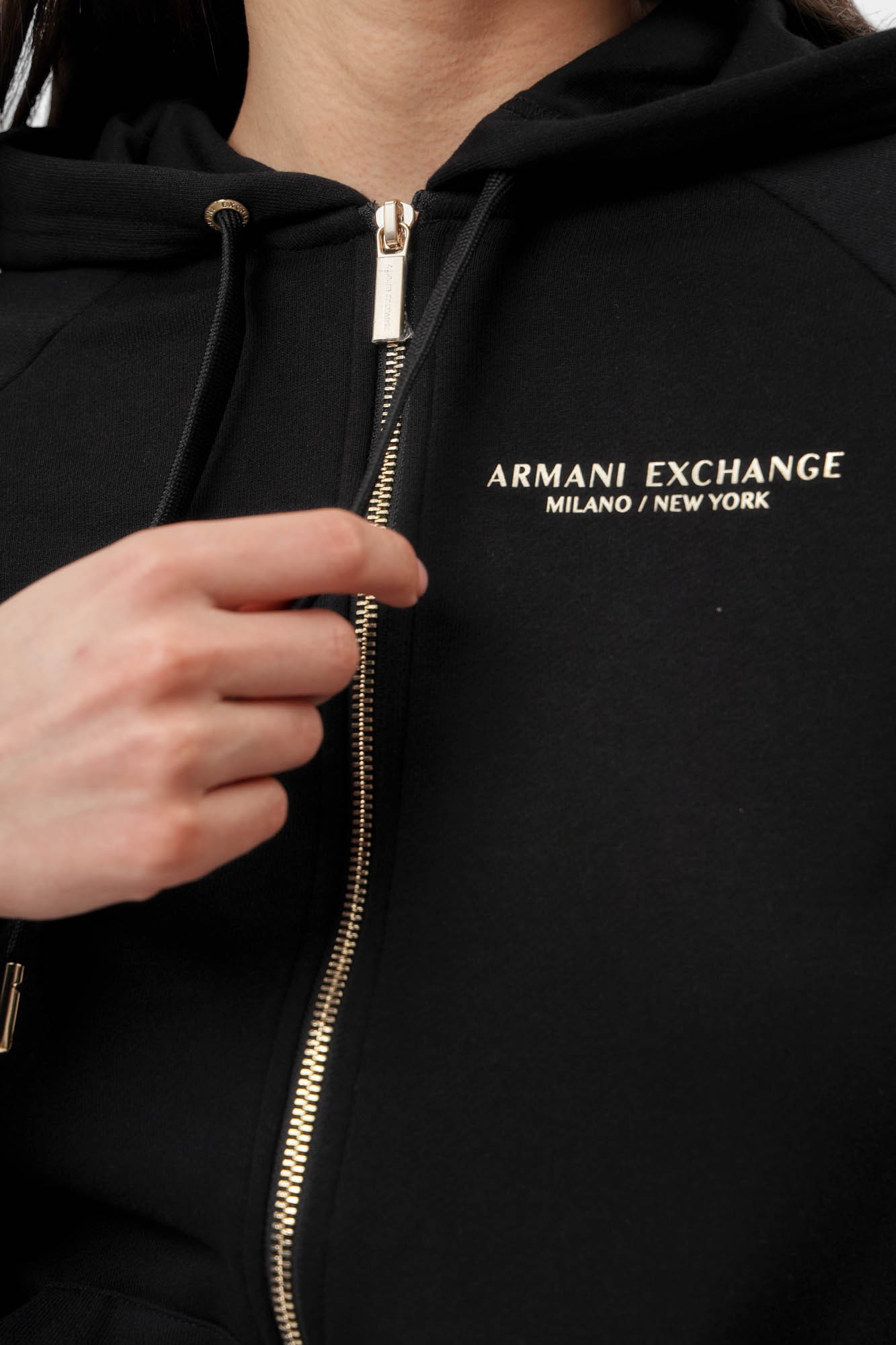 8NYM28_YJE5Z толстовка с/к armani exchange 