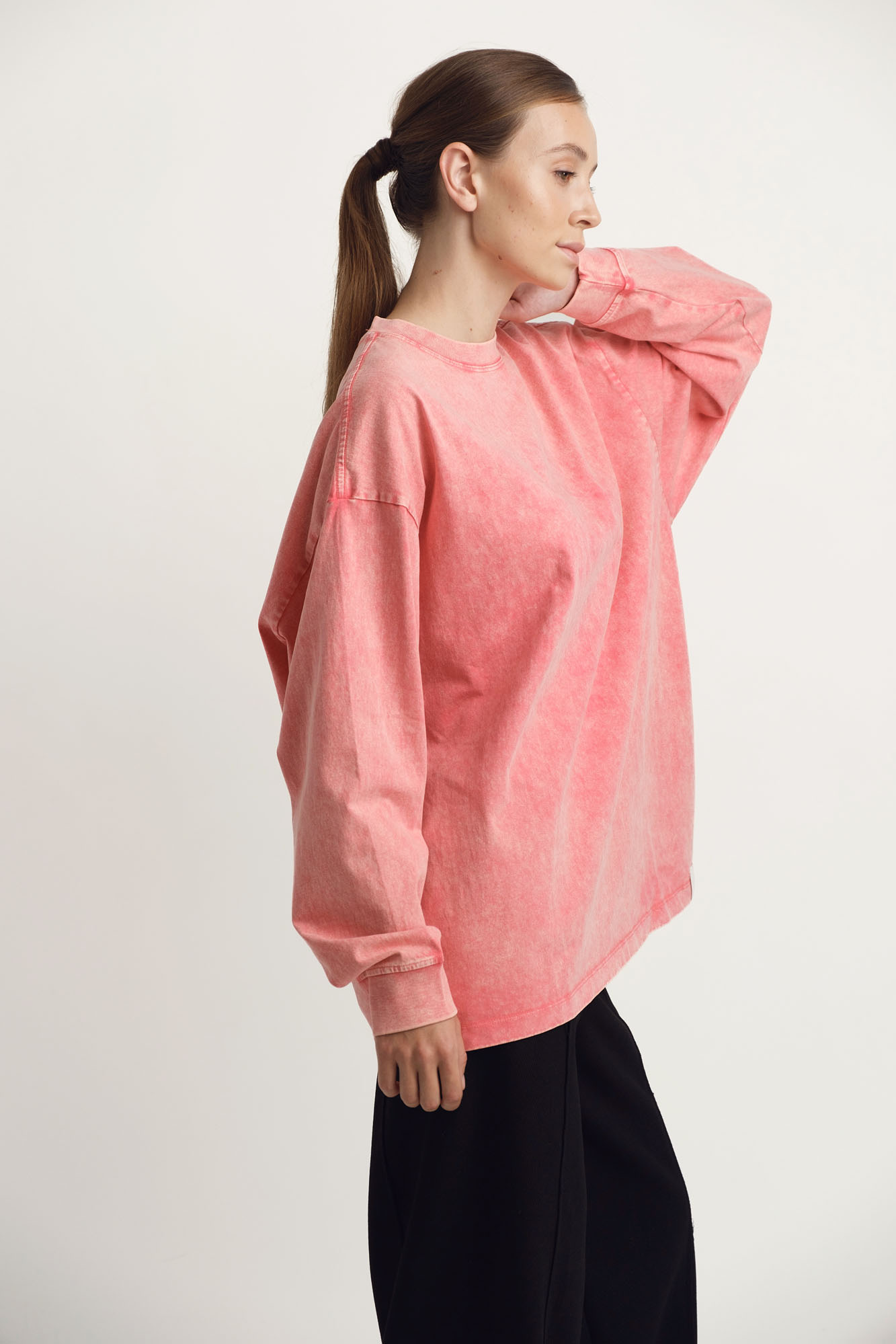 W-242-OS-22-0156 лонгслив the hills 