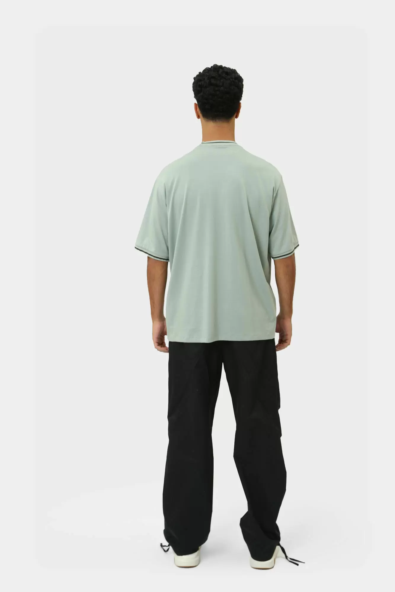 6DZTHX_ZJ9JZ Футболка Armani Exchange Зеленый