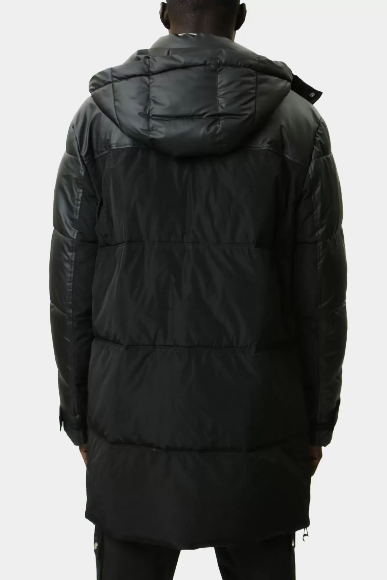 544501_455001 Куртка Karl Lagerfeld Черный