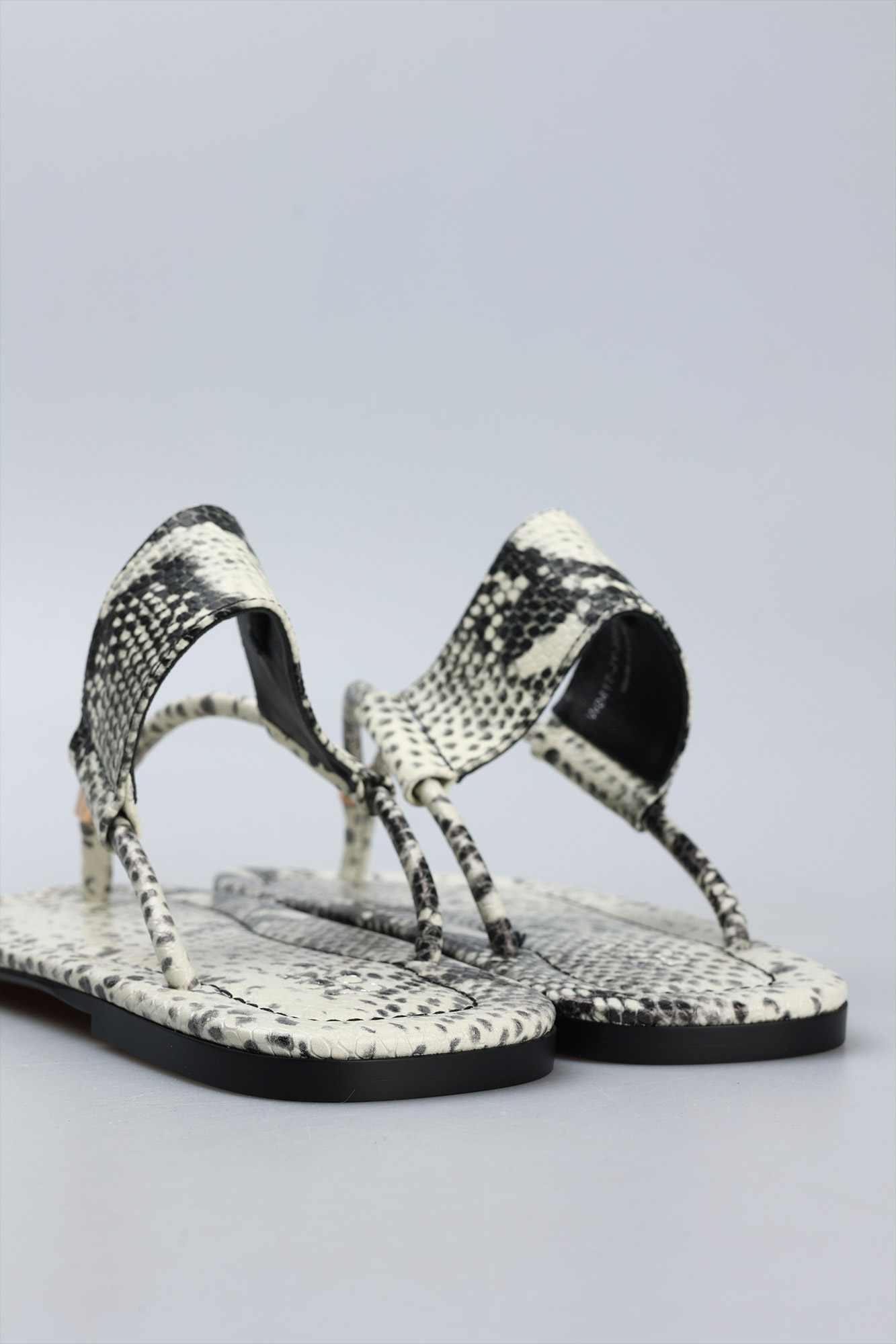 W2417-JY-305 Сандалии Marc Cony Черный