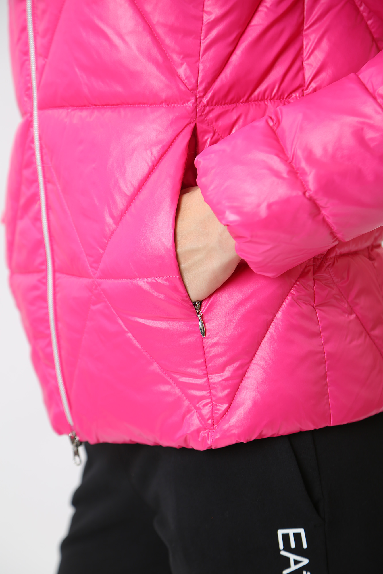 6RTB10_TN5LZ куртка пуховая ea7 