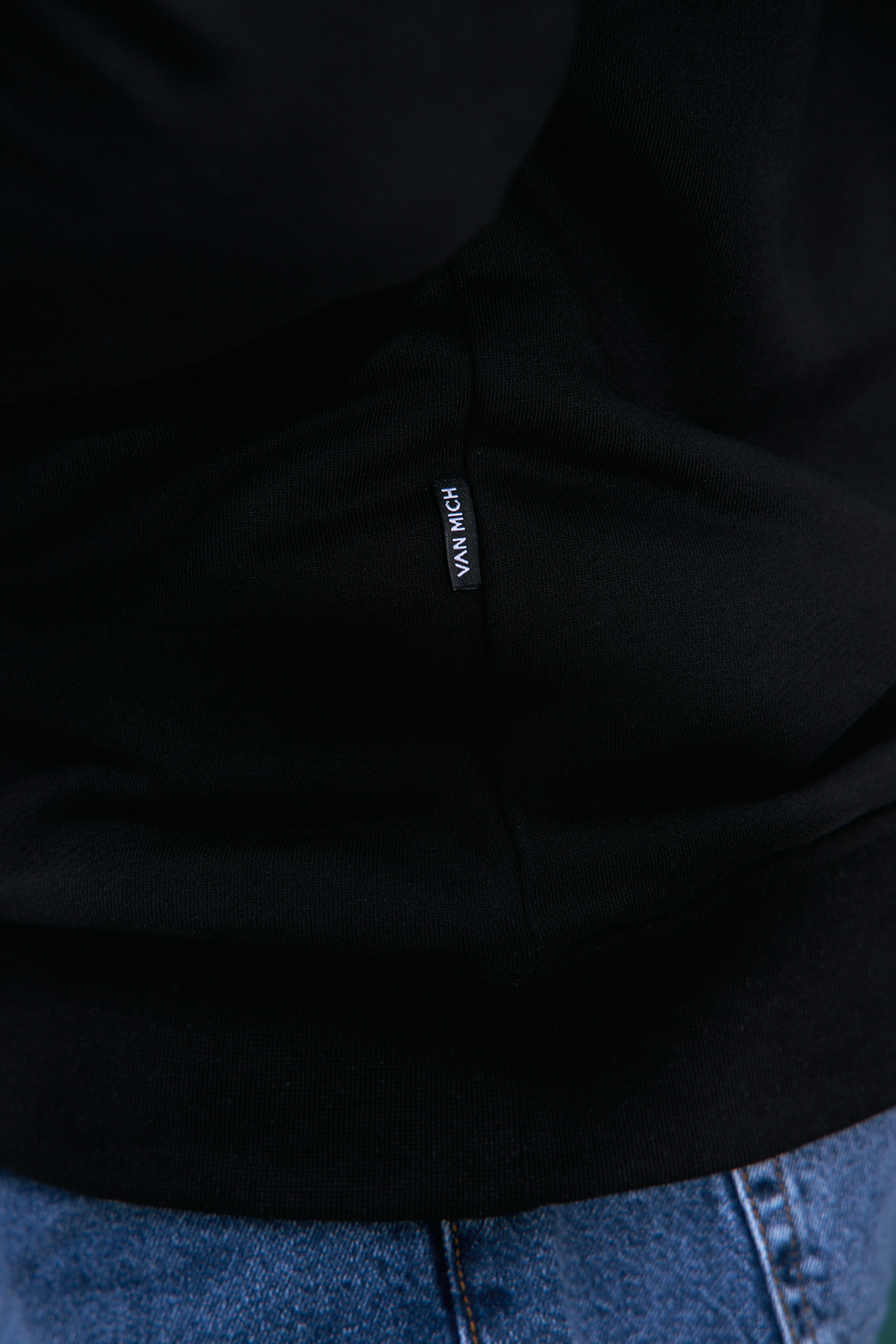 VM-232-20-121 Свитшот Van Mich Черный