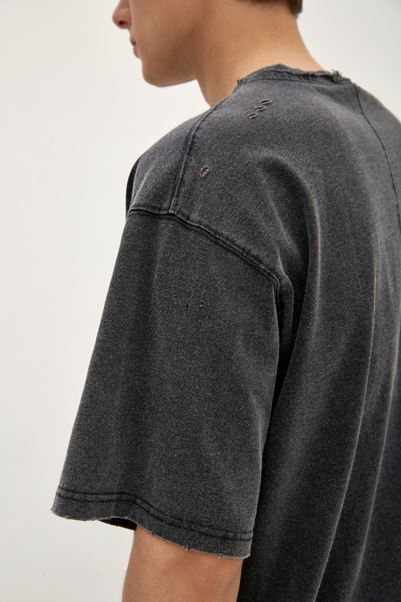 M-241-OS-22-AR02 Футболка The Hills Черный