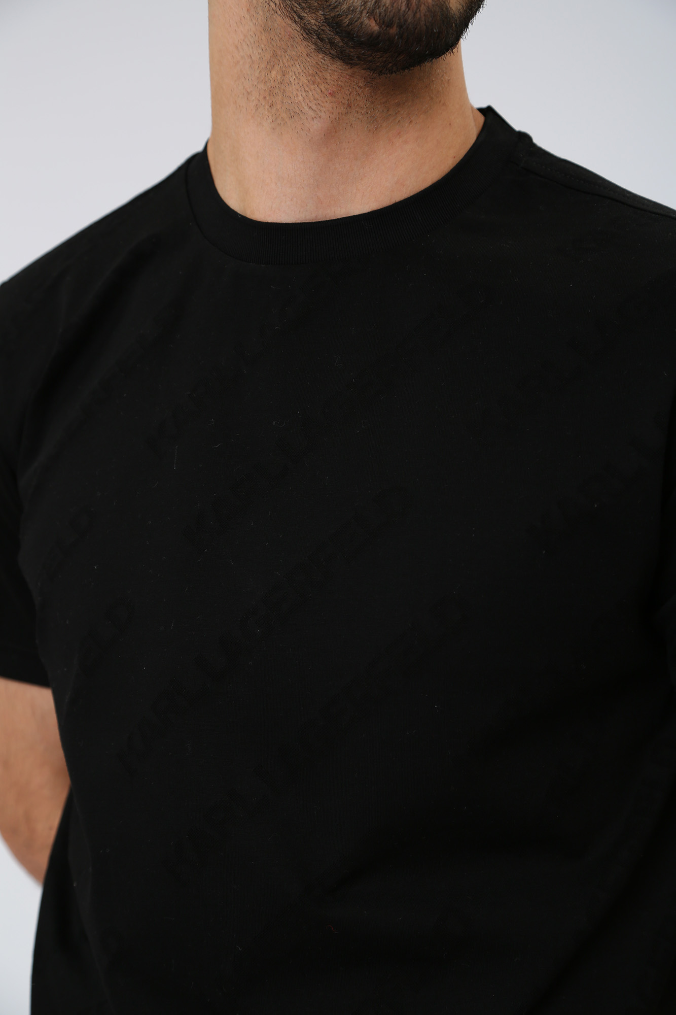 532201_755005 Футболка Karl Lagerfeld Черный