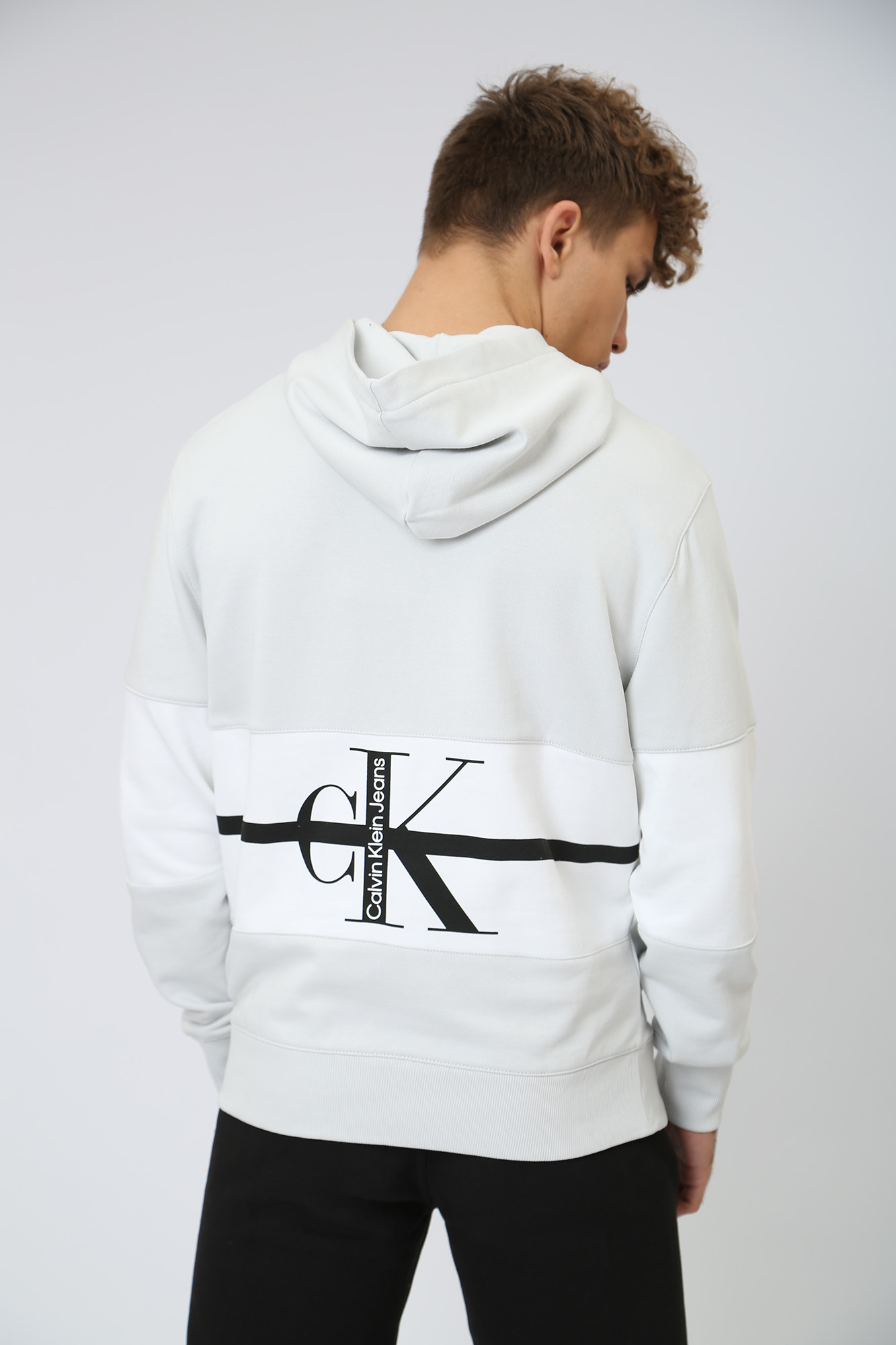 J30J321882 Худи Calvin Klein Jeans Серый