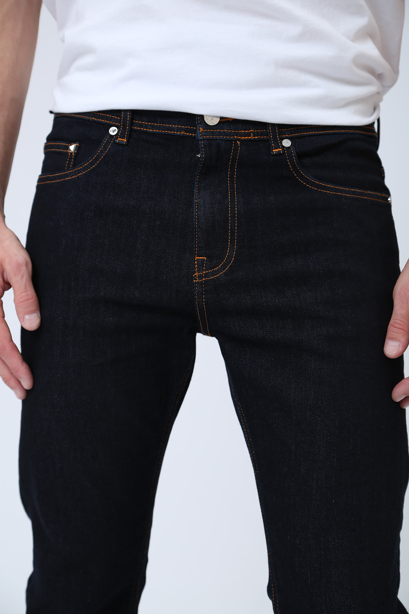 532857_265840 Брюки джинсовые Karl Lagerfeld Синий