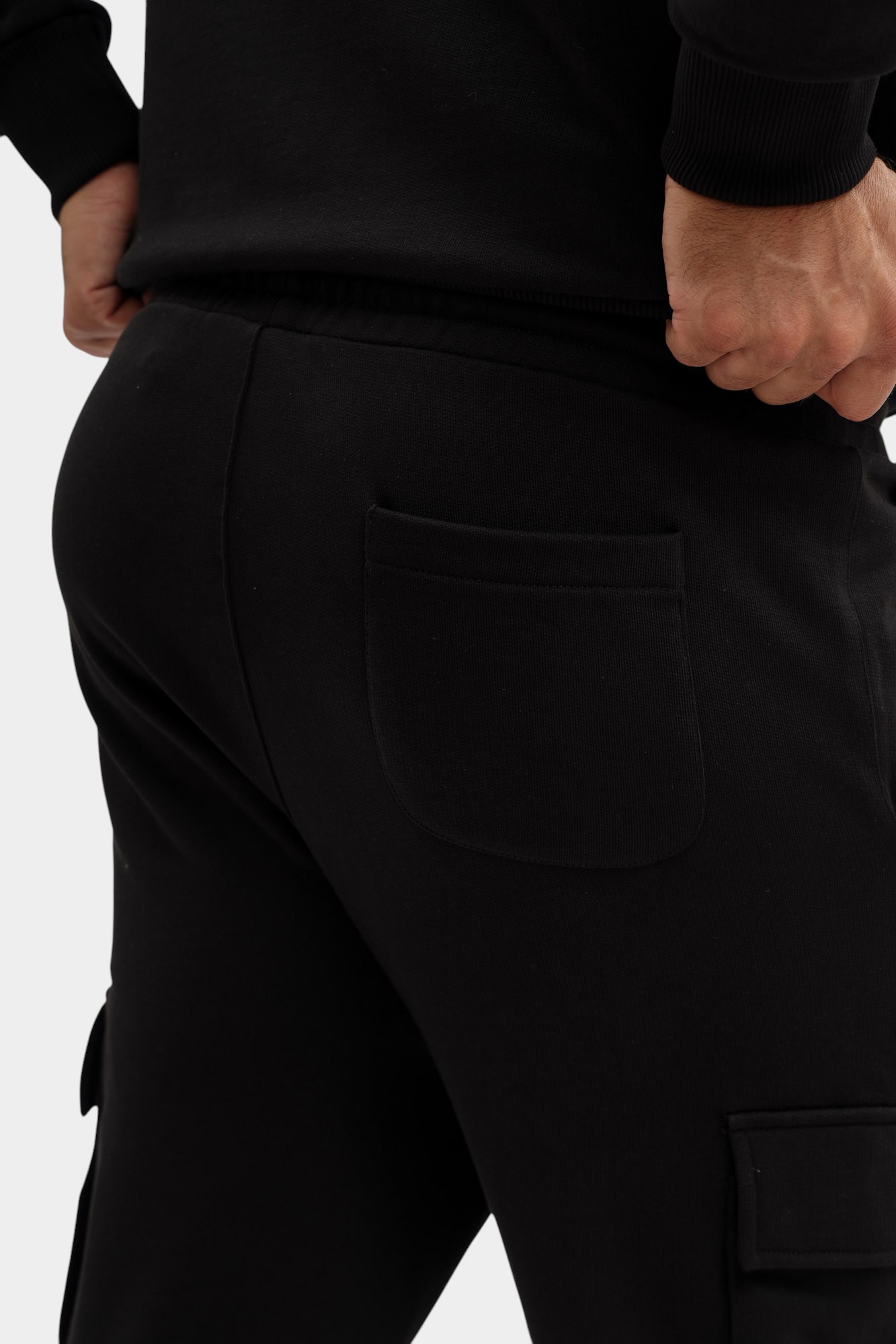 553904_705116 Брюки спортивные Karl Lagerfeld Черный