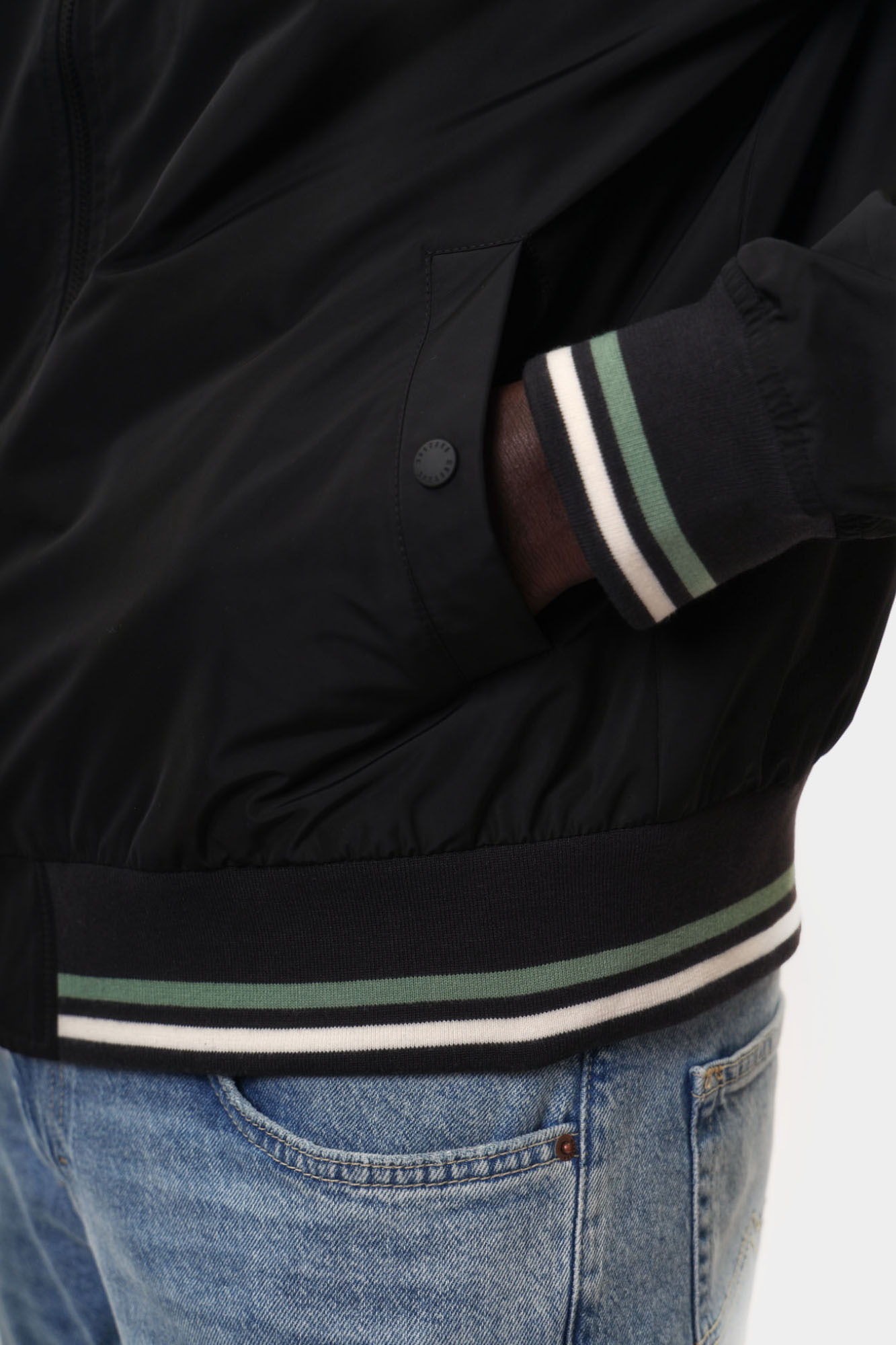 1016235 Бомбер Mustang Черный