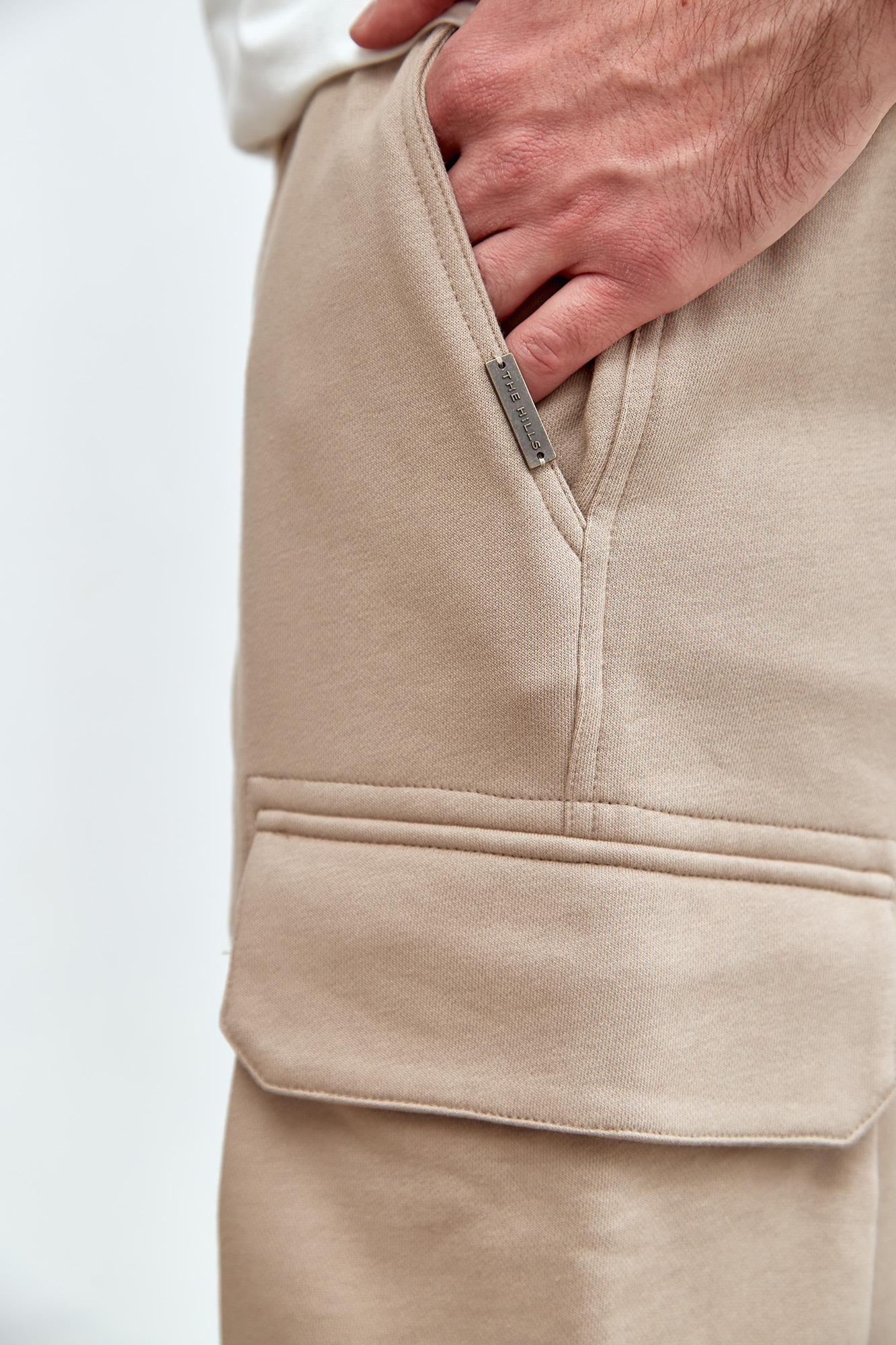 M-231-QW-13021 Шорты The Hills Серый