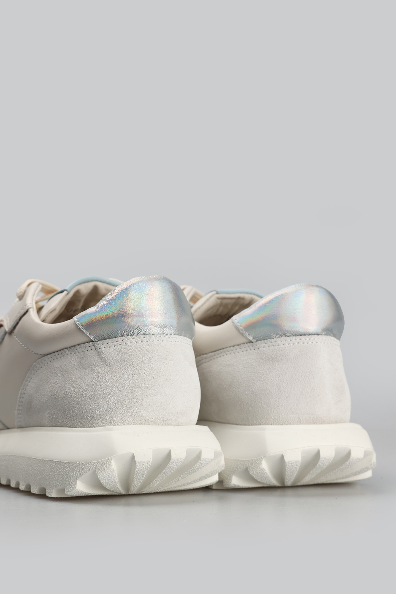 19-0081 Кроссовки Marc Cony Белый