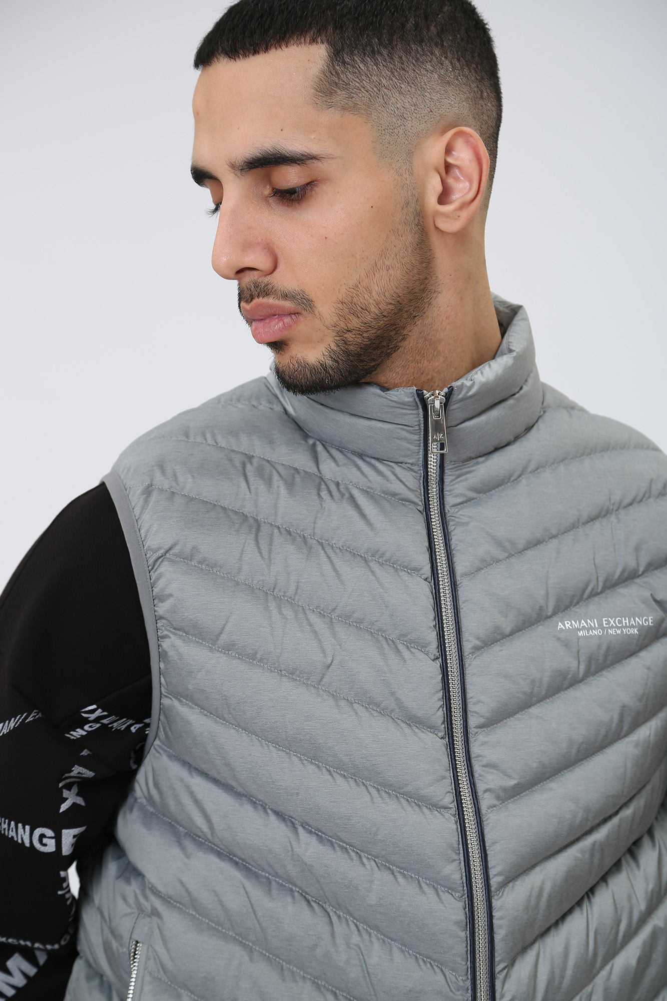 8NZQ52_ZNW3Z Жилет пуховый Armani Exchange Серый