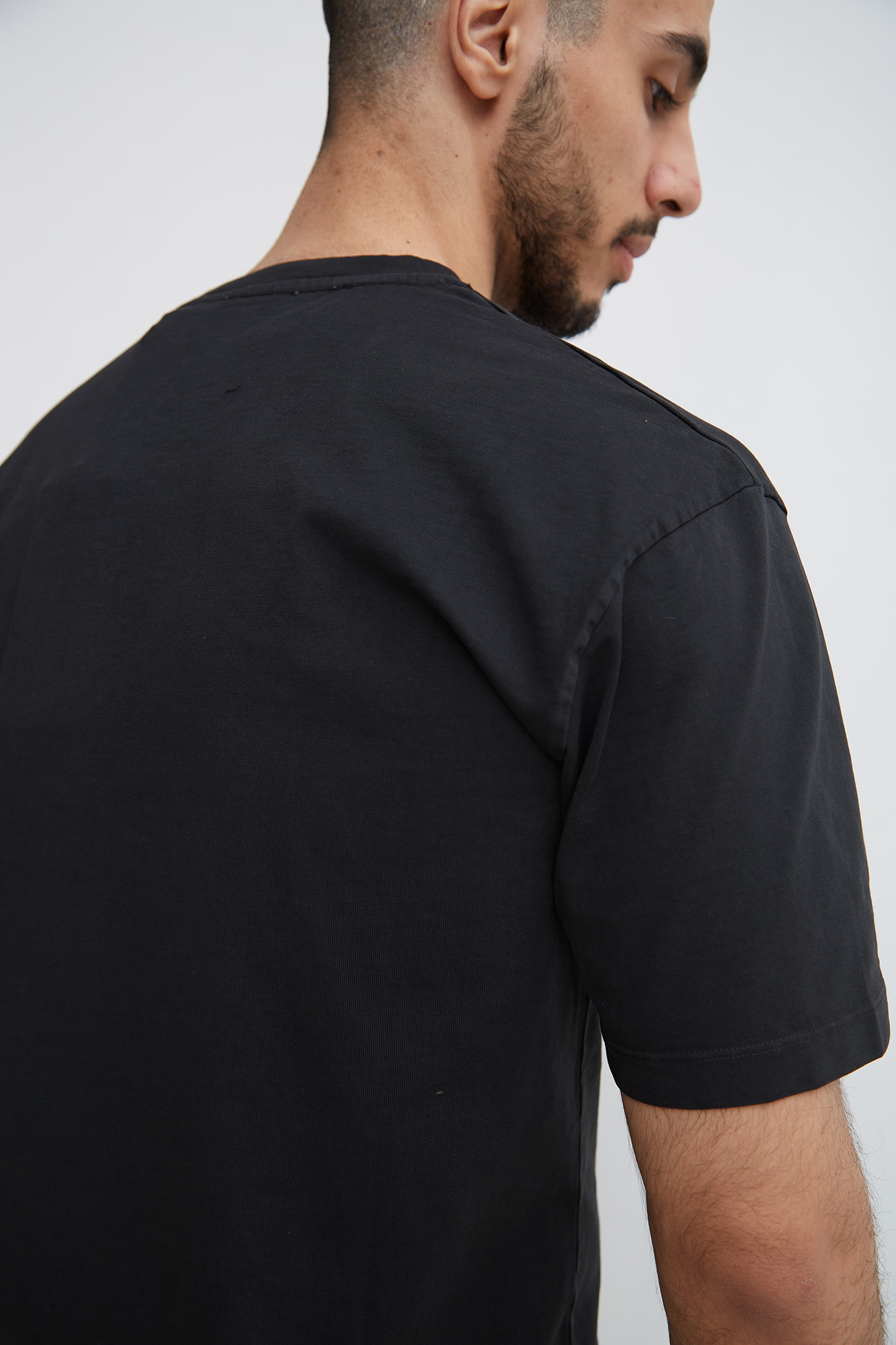 VM-231-22-032 Футболка Van Mich Черный