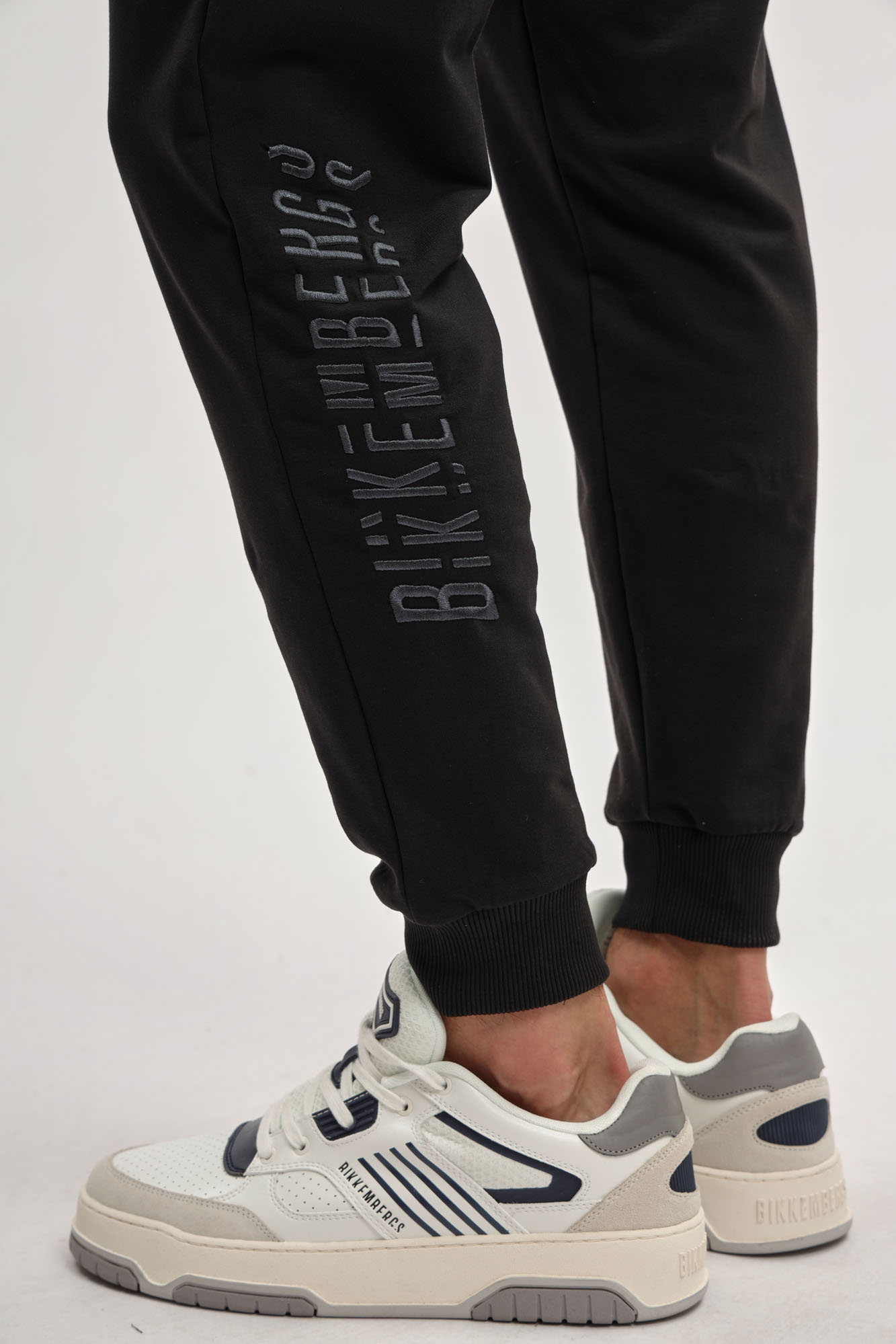 BMF1119 Брюки спортивные Bikkembergs Черный