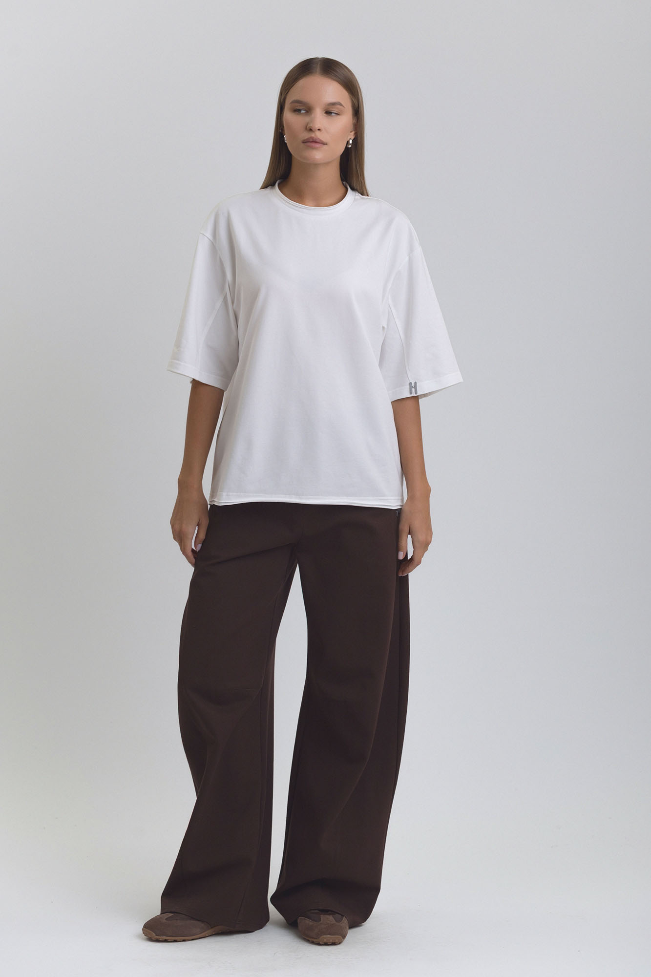 W-252-THT-22-0106 футболка the hills 