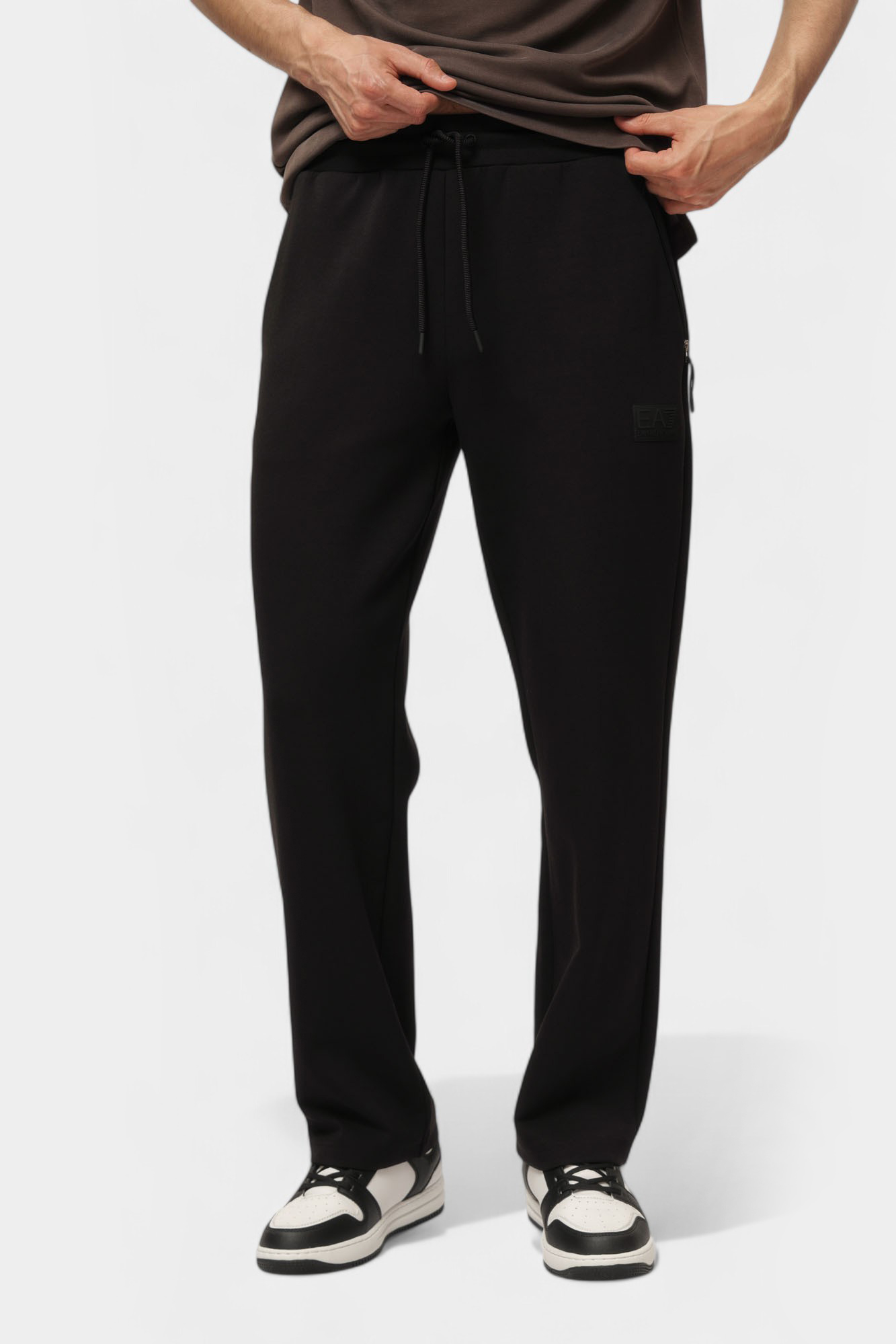 7M000096_AF12116 Брюки спортивные EA7 Черный