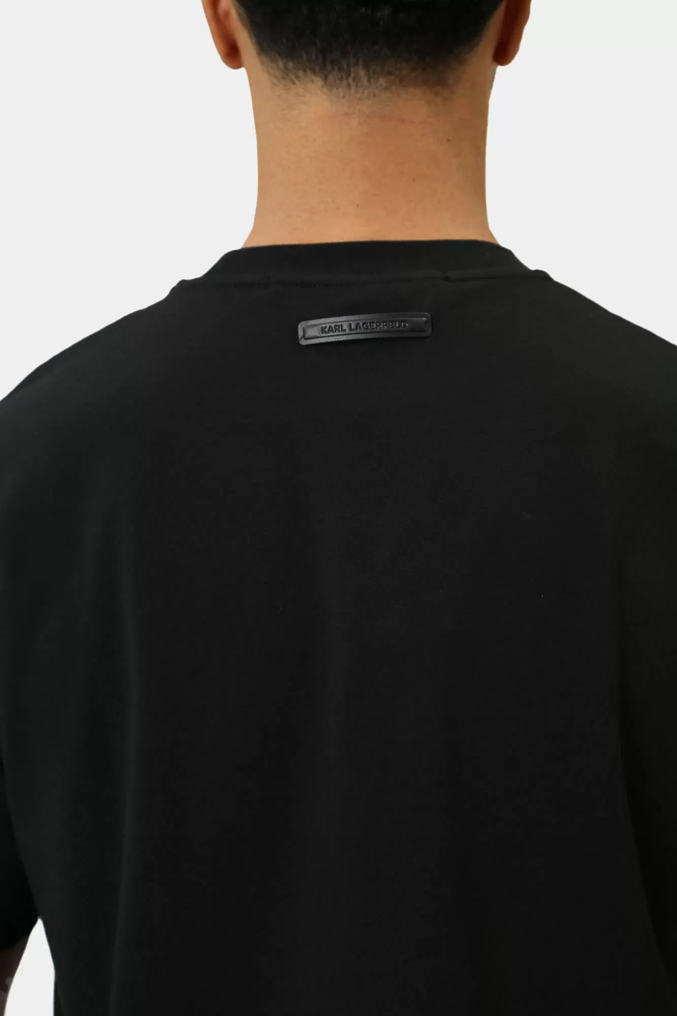544221_755082 Футболка Karl Lagerfeld Черный