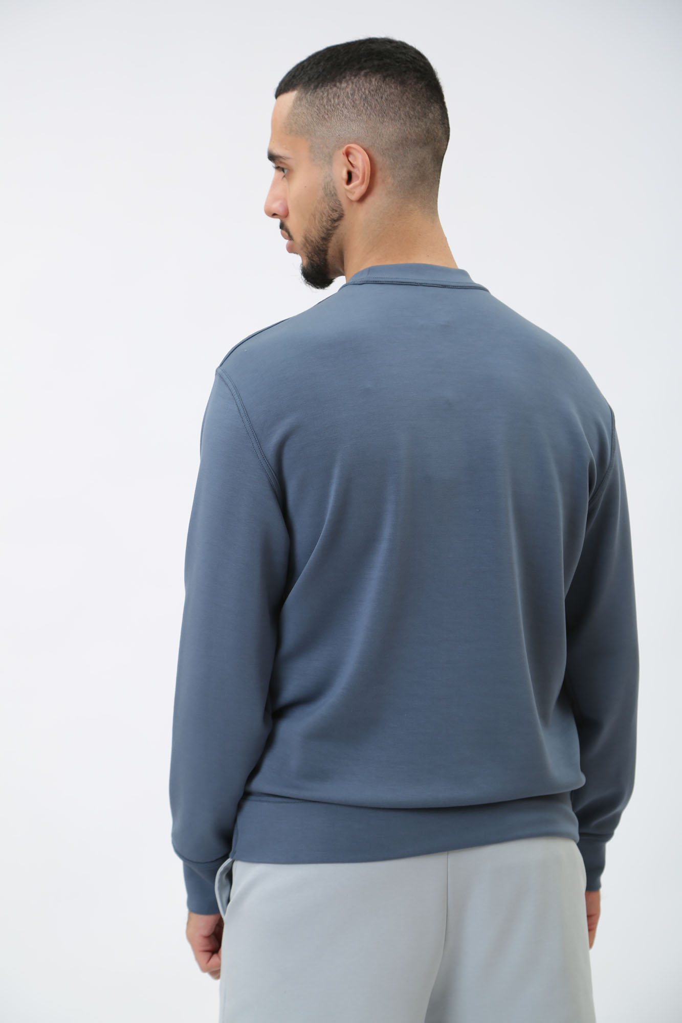 3DZMAA_ZJUBZ Свитшот Armani Exchange Синий