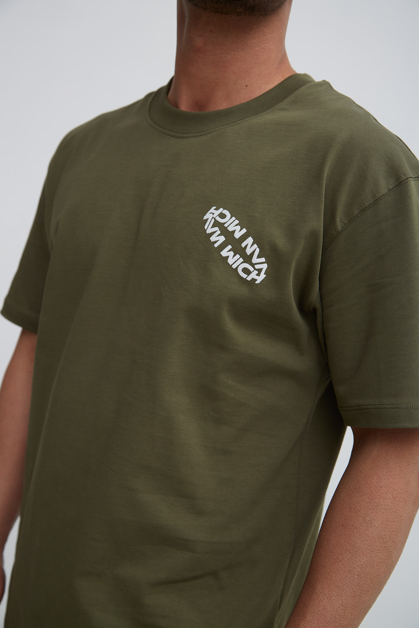 VM-231-22-024 Футболка Van Mich Хаки