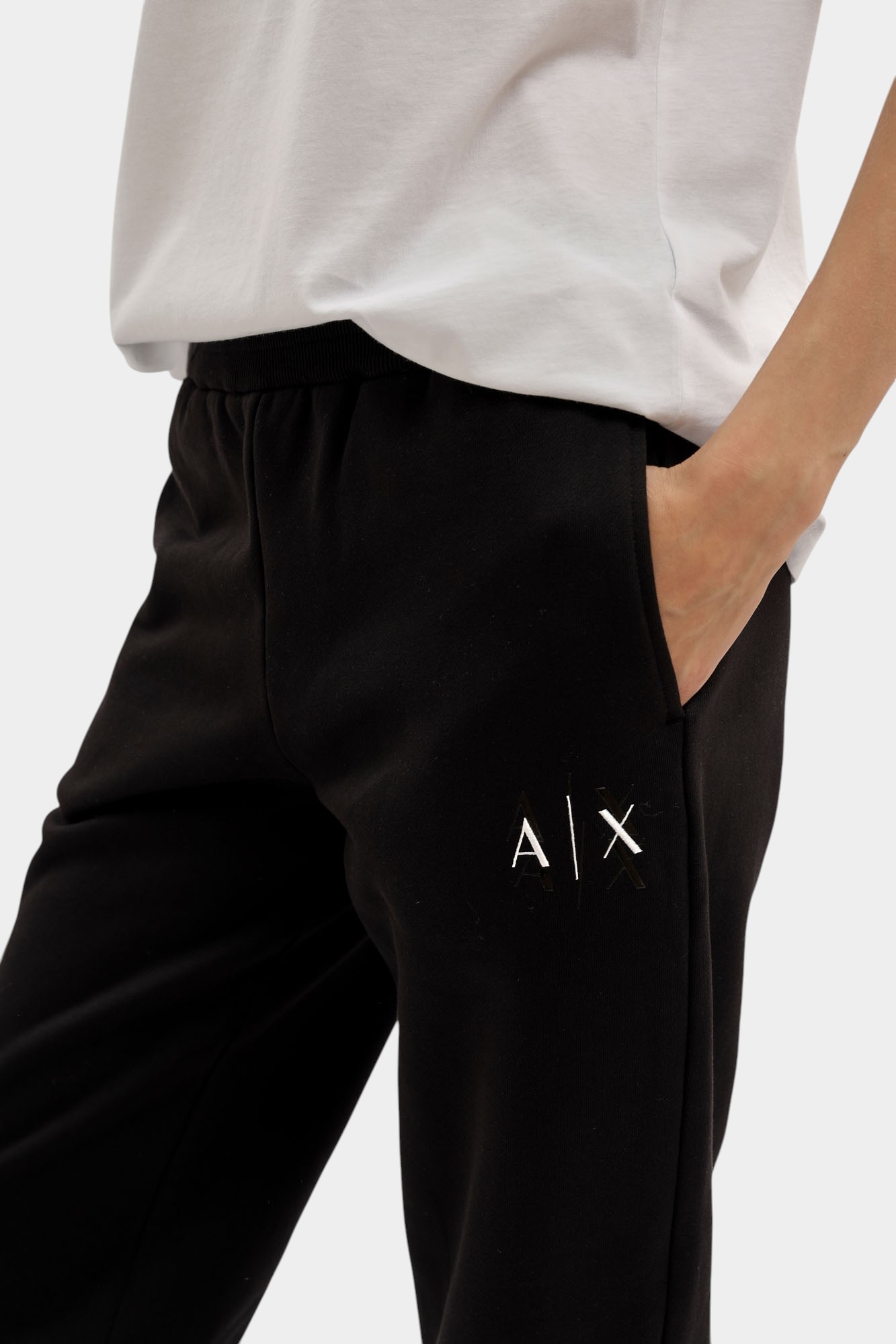 XW001293_AF16141 брюки спортивные armani exchange