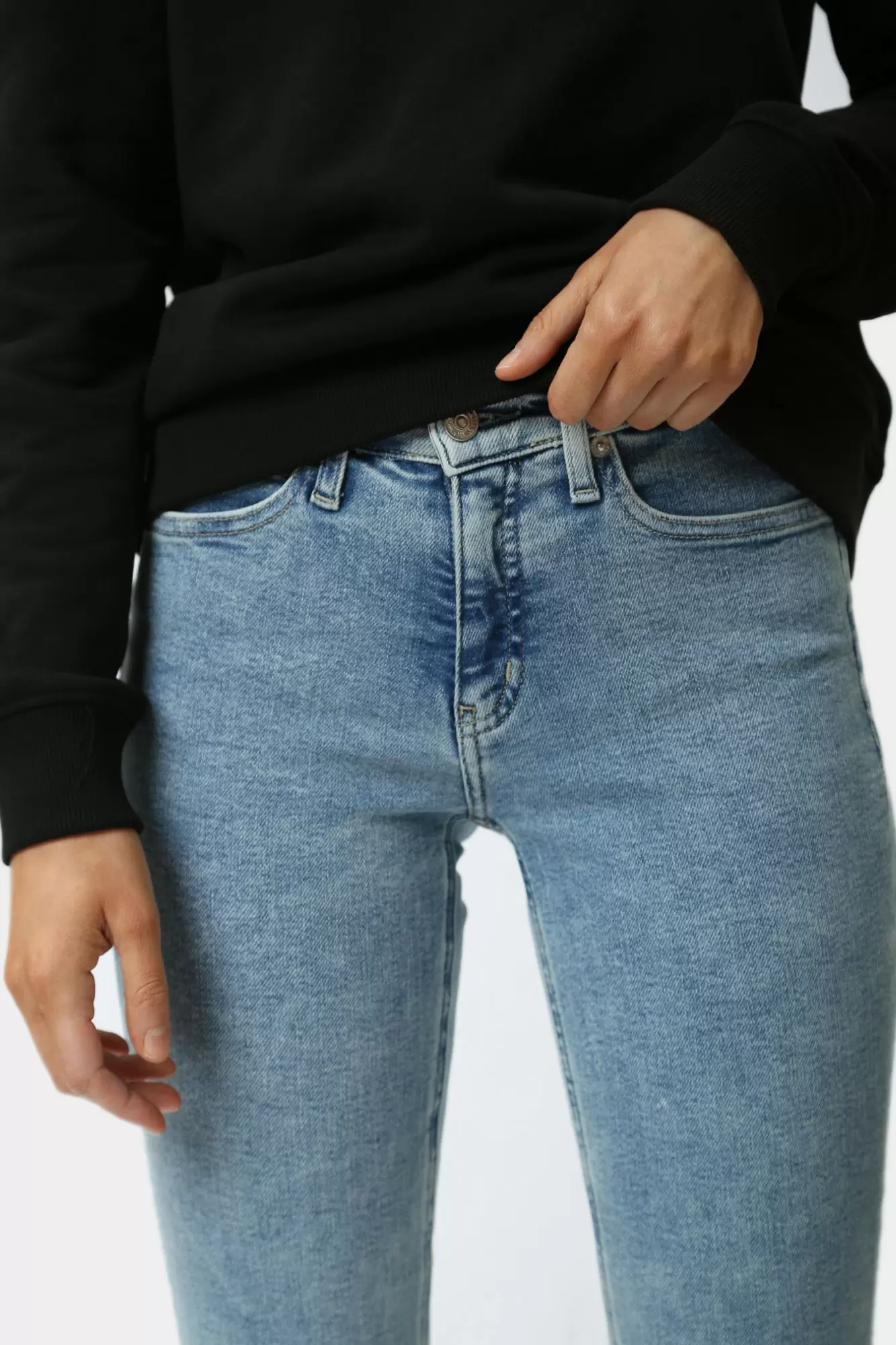 J20J224426 брюки джинсовые calvin klein jeans 