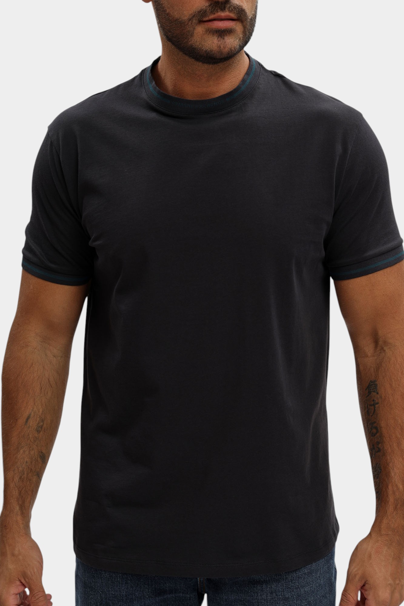 XM001467_AF10356 Футболка Armani Exchange Синий