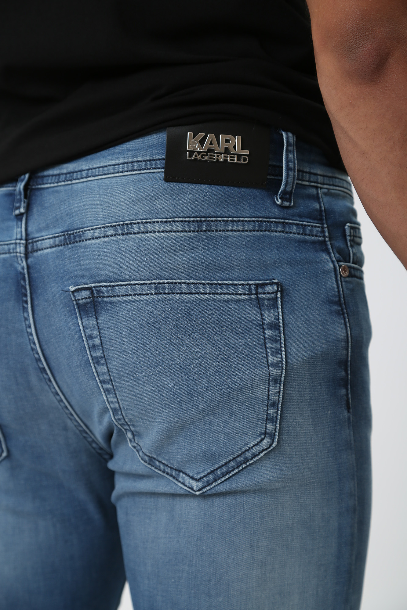 532833_265840 Брюки джинсовые Karl Lagerfeld Голубой