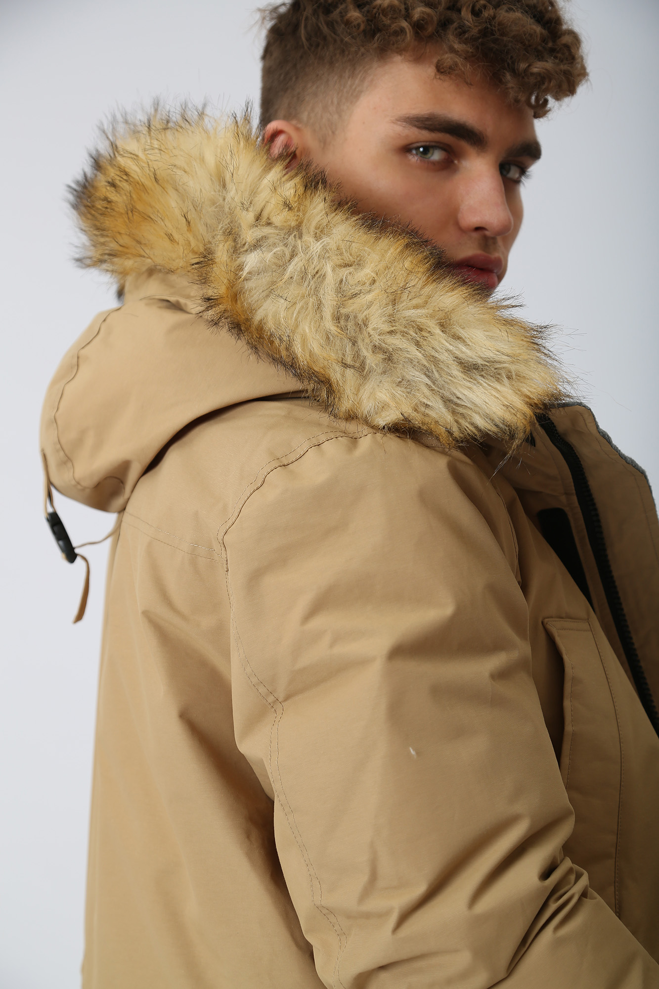 1012701 Куртка утепленная Mustang Бежевый