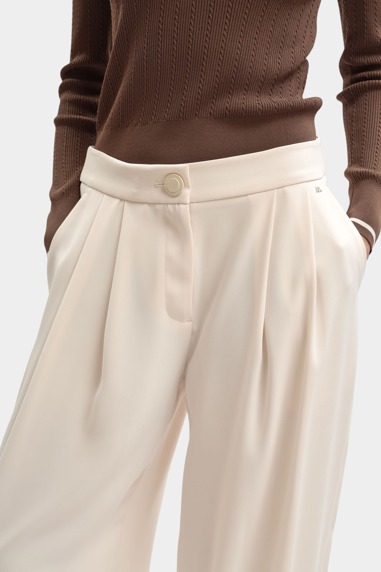 XW001826_AF16125 брюки armani exchange 