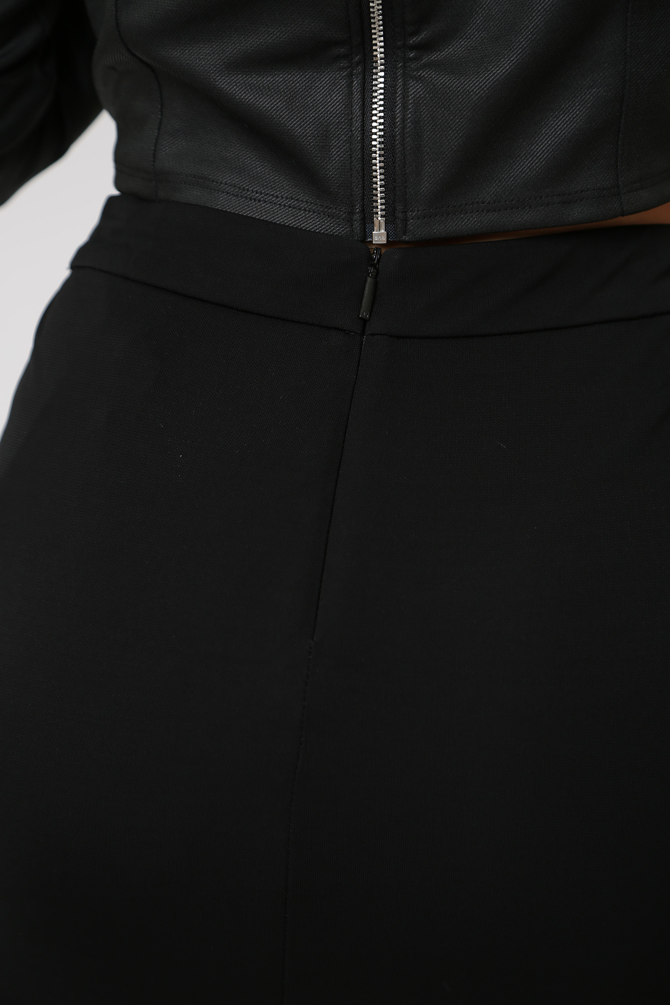 6RYNCP_YJEAZ юбка armani exchange 