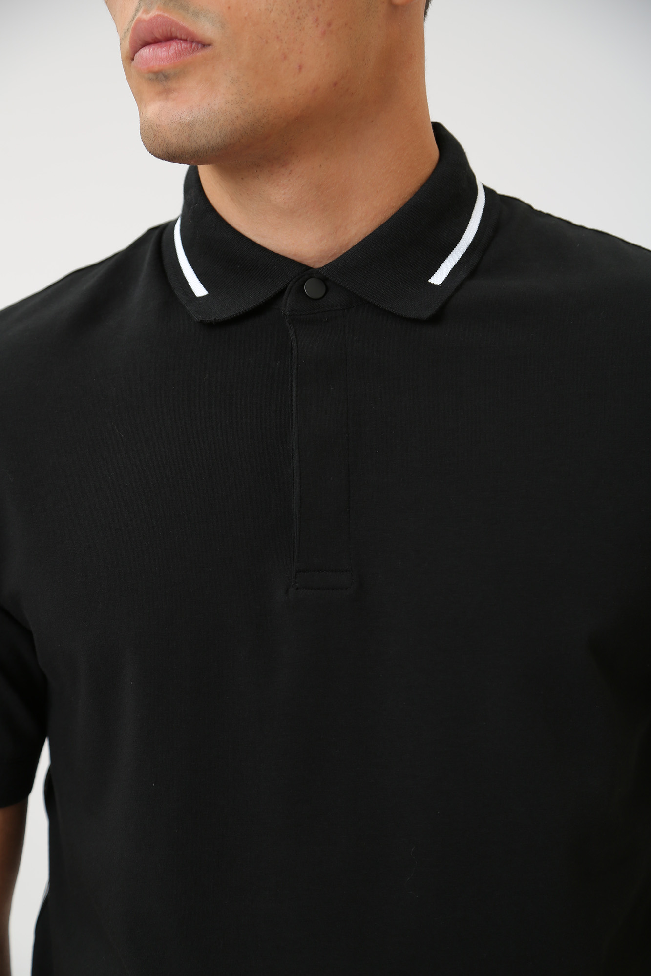 534221_745019 Поло Karl Lagerfeld Черный