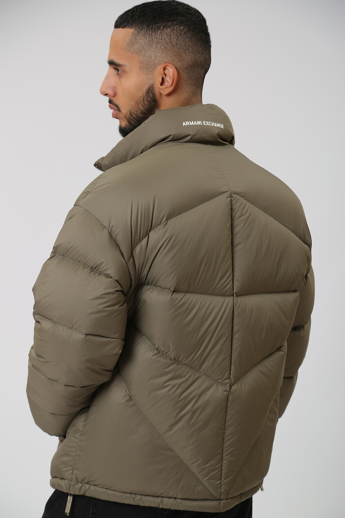 6RZBL9_ZN2RZ Куртка пуховая Armani Exchange Коричневый