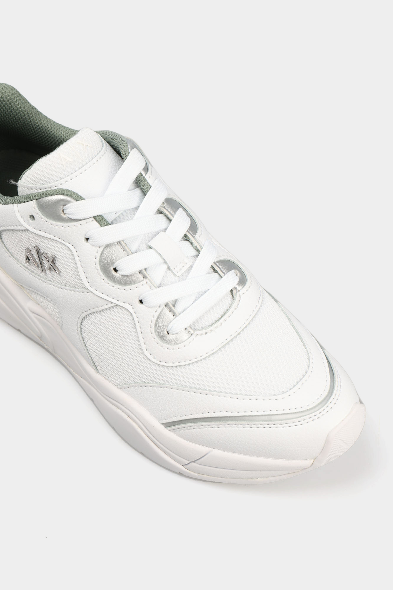 XDX191_XV940 Кроссовки Armani Exchange Белый