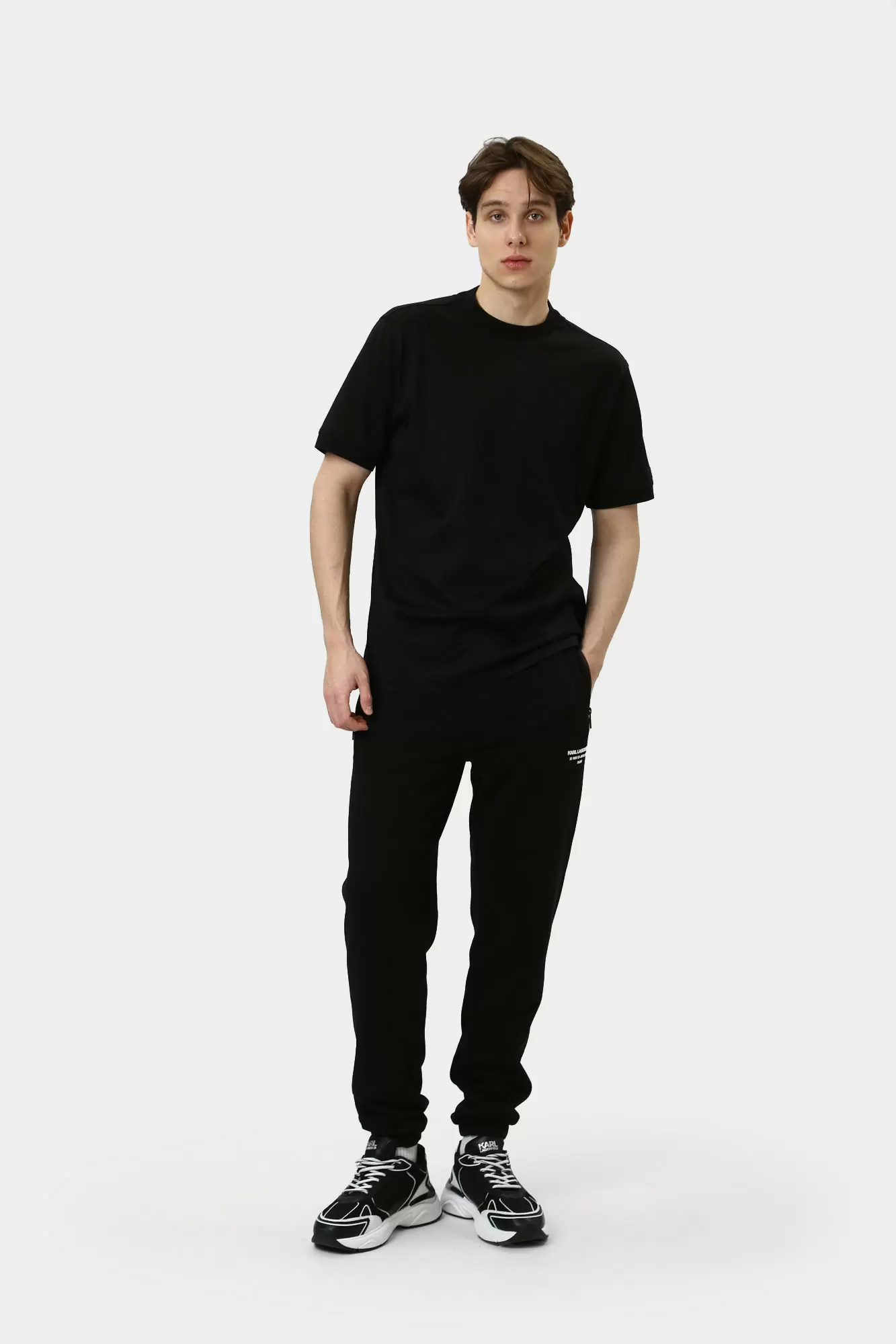 551200_755080 Футболка Karl Lagerfeld Черный