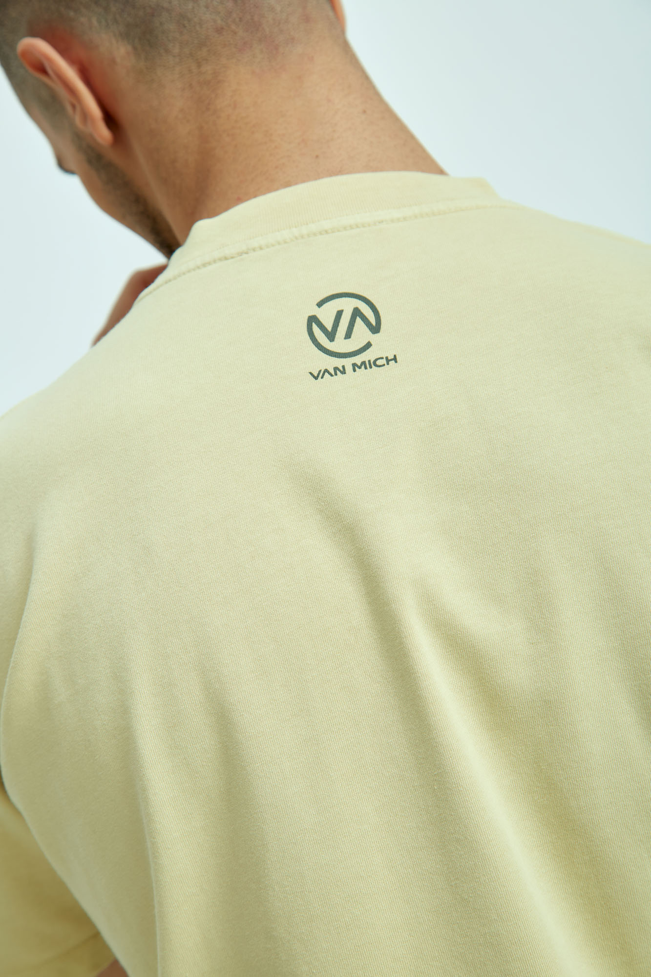 VM-ERK-22-067 Футболка Van Mich Бежевый