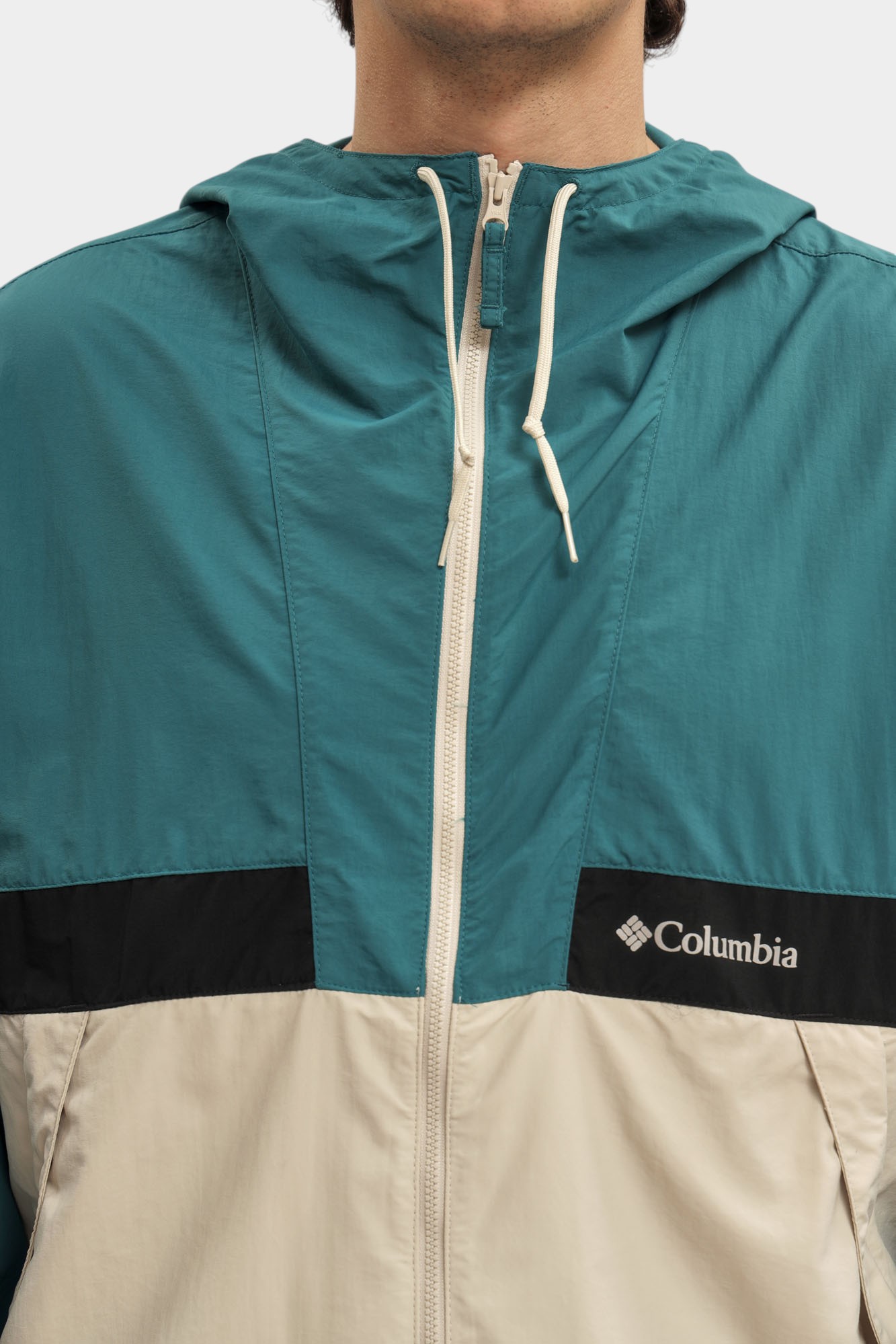 2117051 Ветровка Columbia Синий